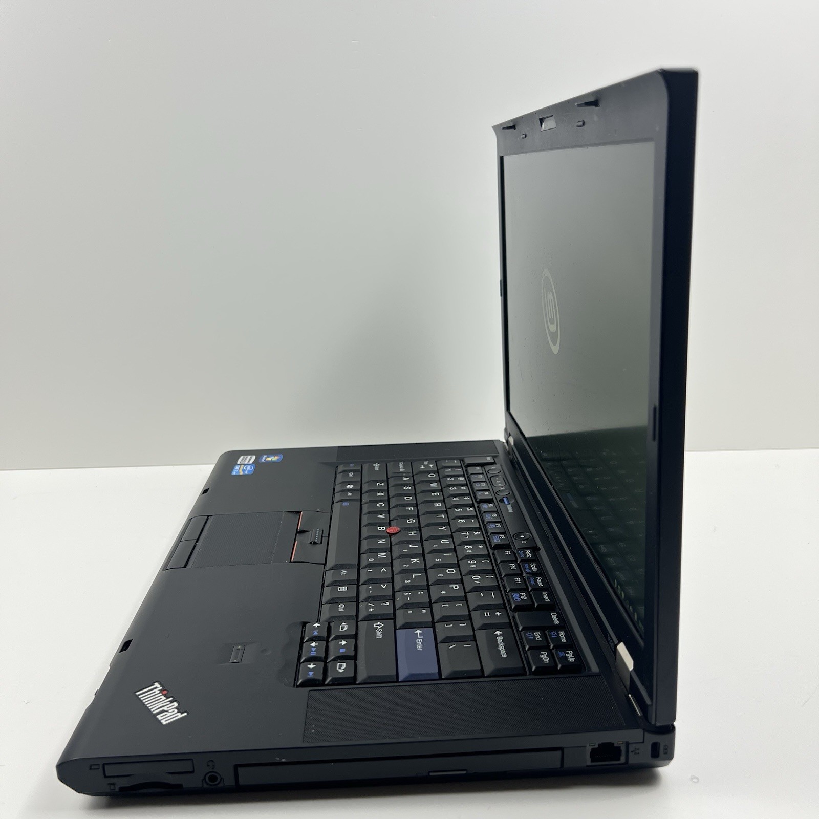Lenovo ThinkPad T520 Intel i7-2640M 8GB 320GB HDD Linux Mint OS w/ Charger|ELP62