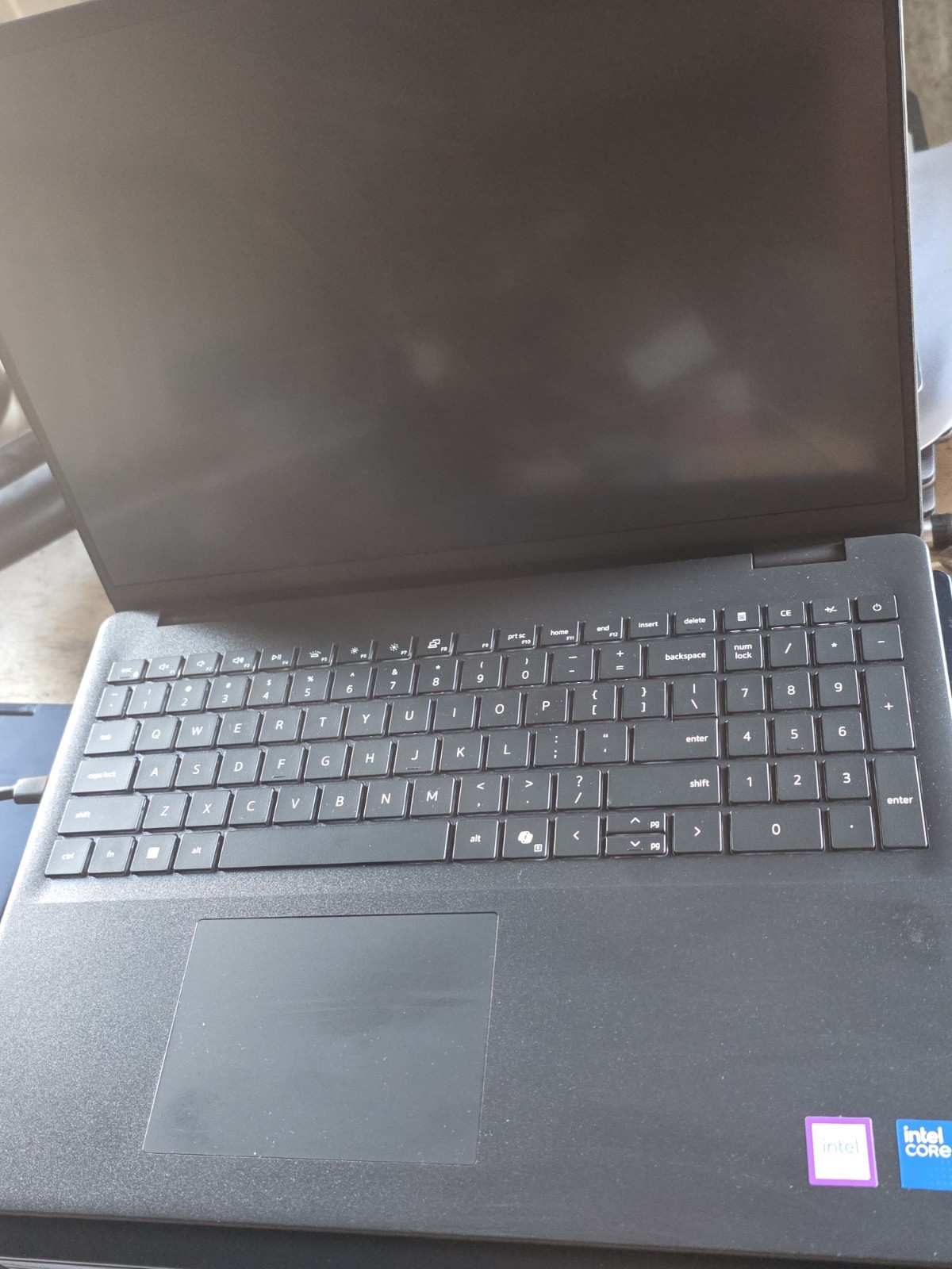 Dell Dc16250 16″ Touch Intel® Core™ 7-150U, 10 cores 1 TB SSD 16 GB DDR5 Lcd