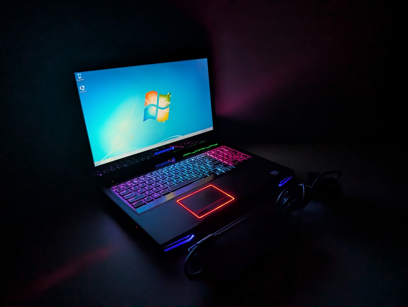 Alienware M17x R4 — i7 3rd Gen 32GB RAM 2TB SSD + 1TB HD | Triple XP + 7 + 10