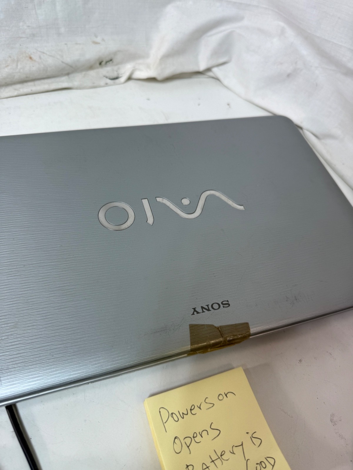 Sony VAIO PCG-7184L Laptop Silver NW Series Windows 7 For Parts/Repair As-Is