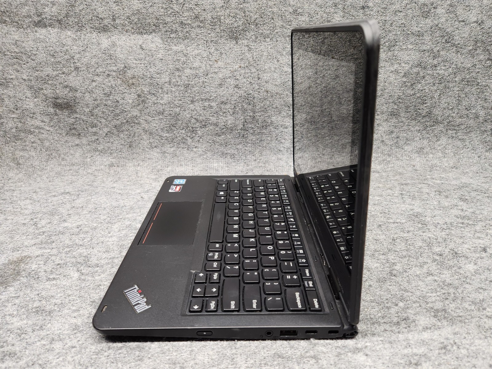 Lenovo ThinkPad Yoga 11e 11.6″ Laptop Pentium Silver N5030 1.1GHz 8GB RAM 256GB