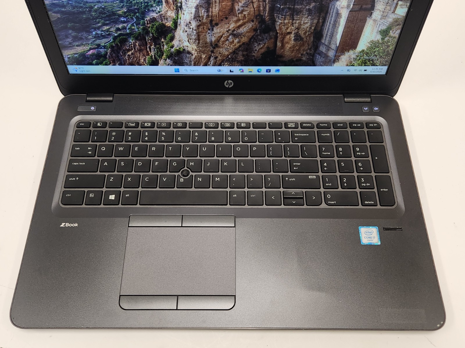HP ZBOOK 15u G3 Workstation i7-6700HQ @2.60GHz – 8GB RAM – 512GB SSD – W11P