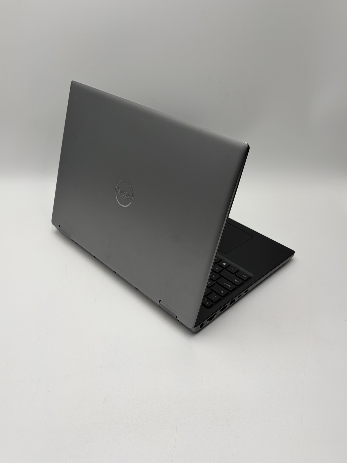 Dell Precision 7680 i7-13850HX No RAM/NoHDD/No OS//No Charger