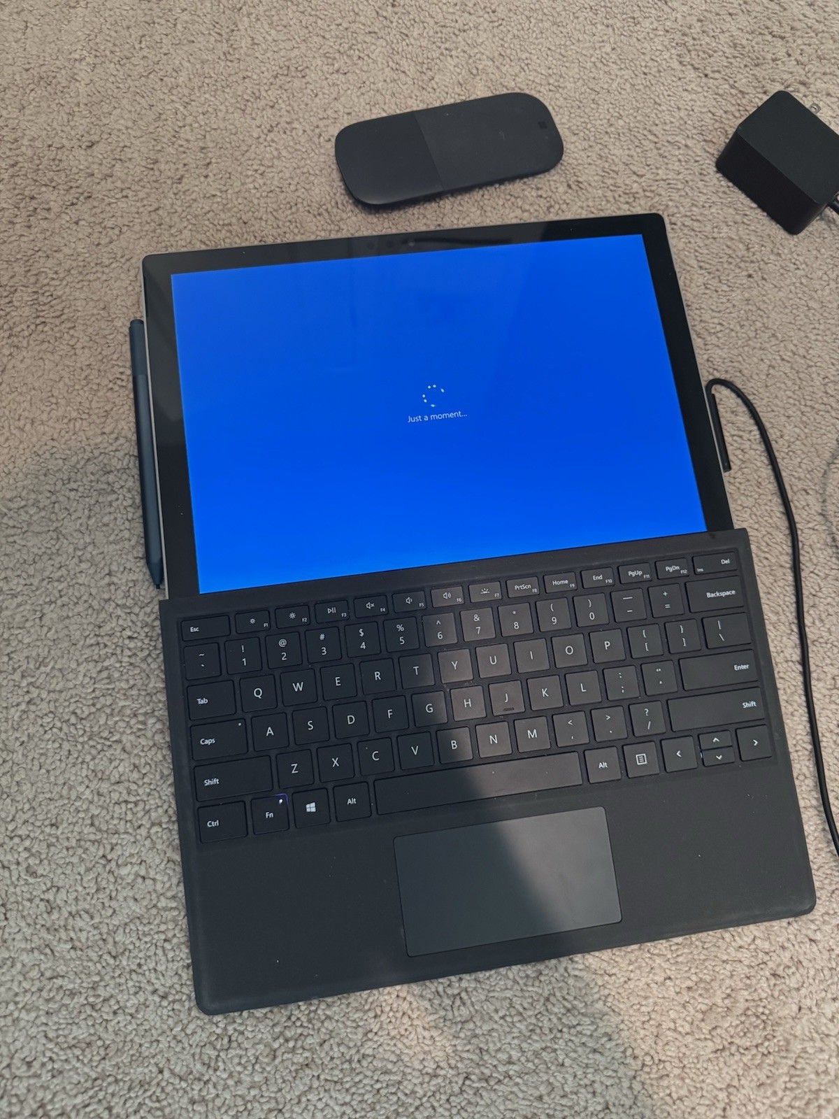 Microsoft Surface Pro 128GB, Wi-Fi, 12.3″ – Silver – Pencil & Mouse – Used