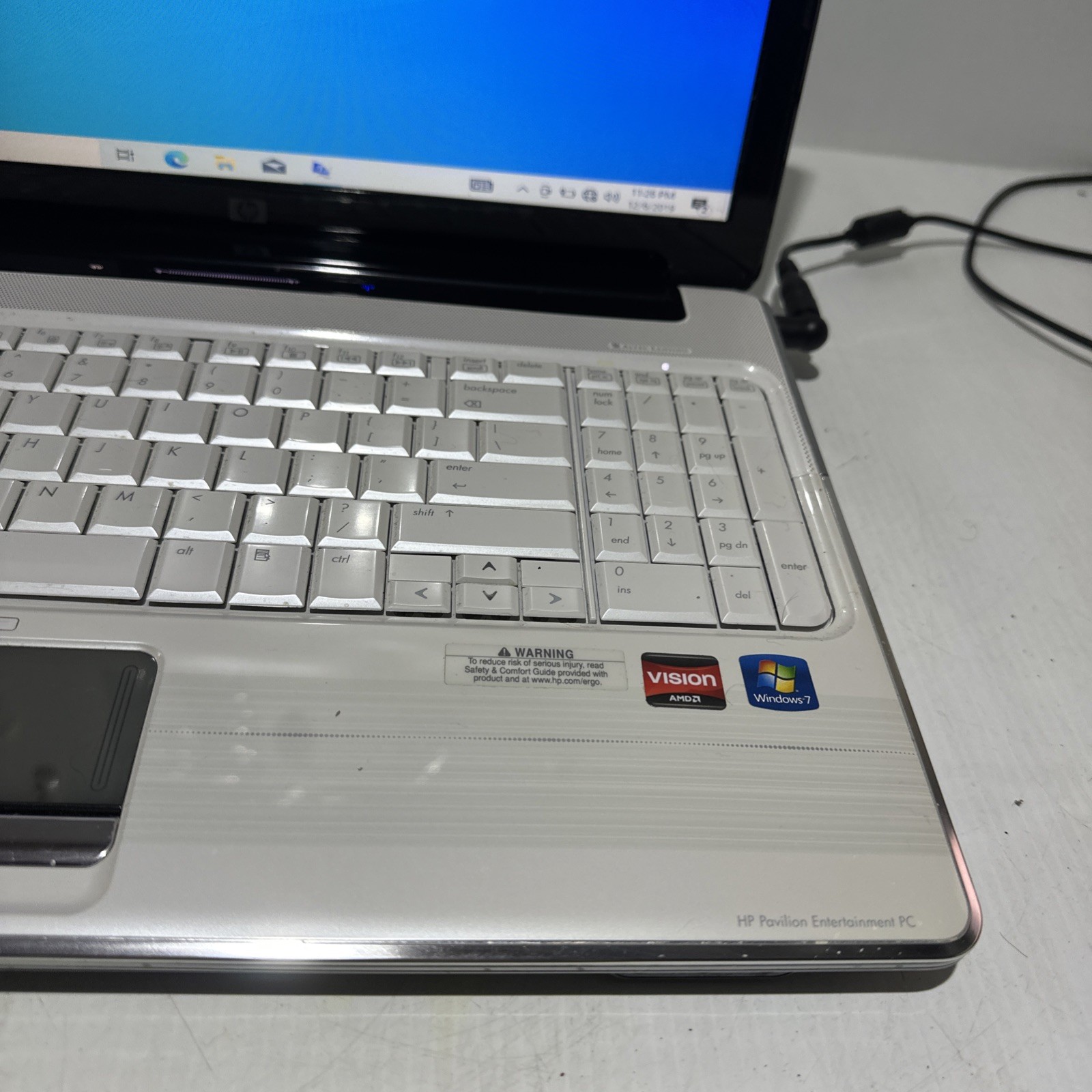 Hp Pavilion DV6 15″ Laptop AMD Athlon II M300 4gb Ram 240gb SSD Windows 10 H