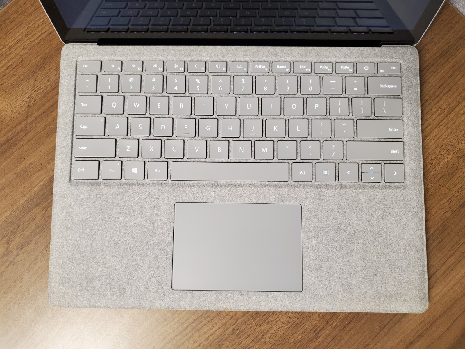 Microsoft Surface Laptop 2 | i5-8350U | 8GB RAM | 128GB SSD | Win11 Pro | Silver