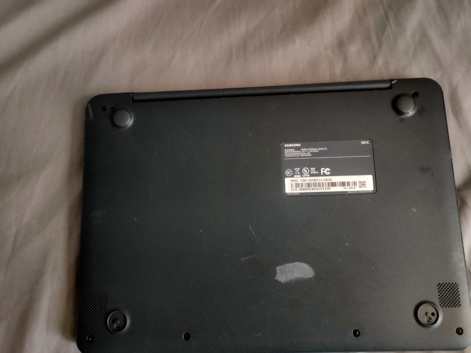 samsung notebook xe501c13 chrome good battery no charger point on screen C Pho