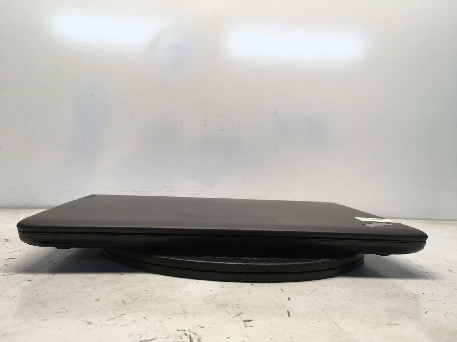 Lenovo ThinkPad E550 Intel i3-5005U 2GHz 8 GB NO HDD