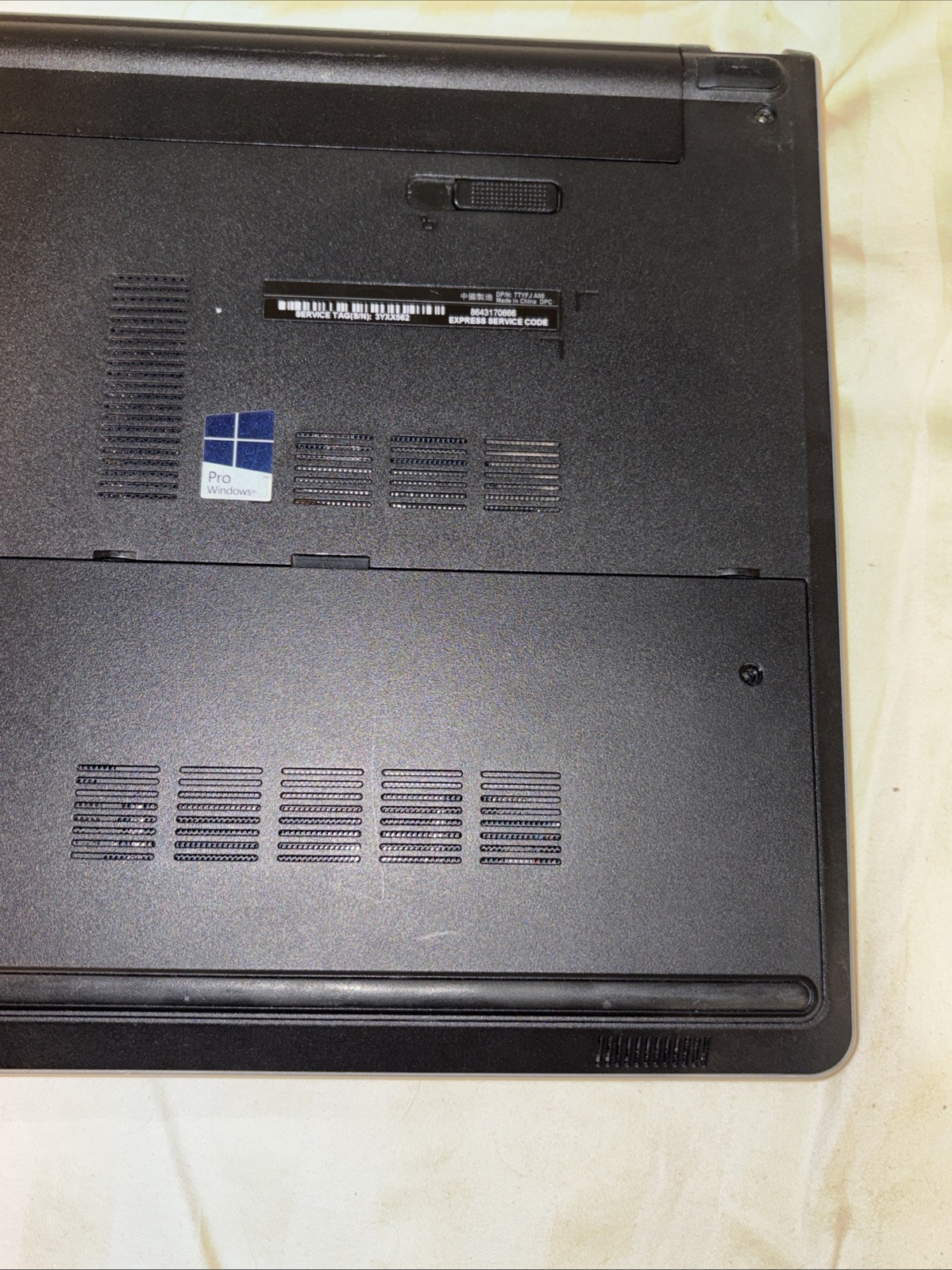 Dell Inspiron 15 i5558 15.6″ Notebook – i5-4210U 1.70 GHz, 4 GB, 500 GB, Win 10