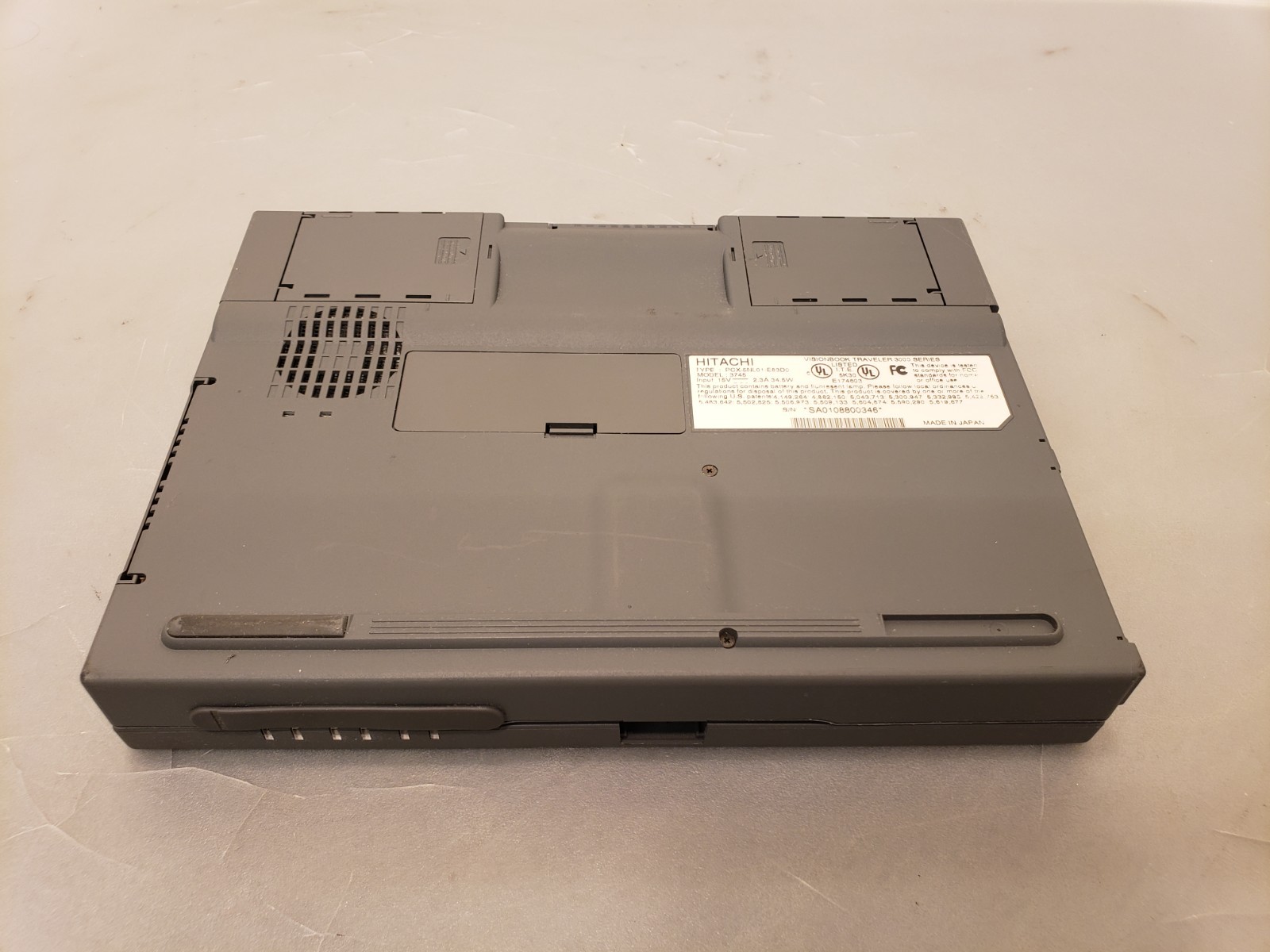 Rare Mini Hitachi Visionbook Traveler 3000 (ThinkPad 235 clone) Laptop *No Power