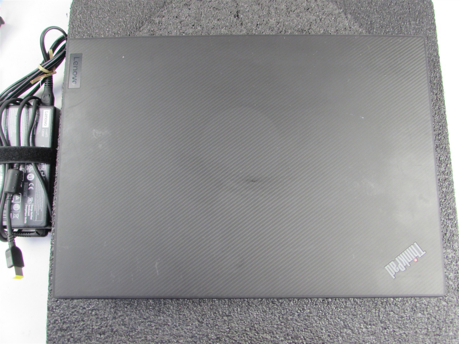 LENOVO THINKPAD P1 (GEN 4) 4K TOUCH I7-11850H 512GB 16GB RAM NVIDIA T1200 WIN11