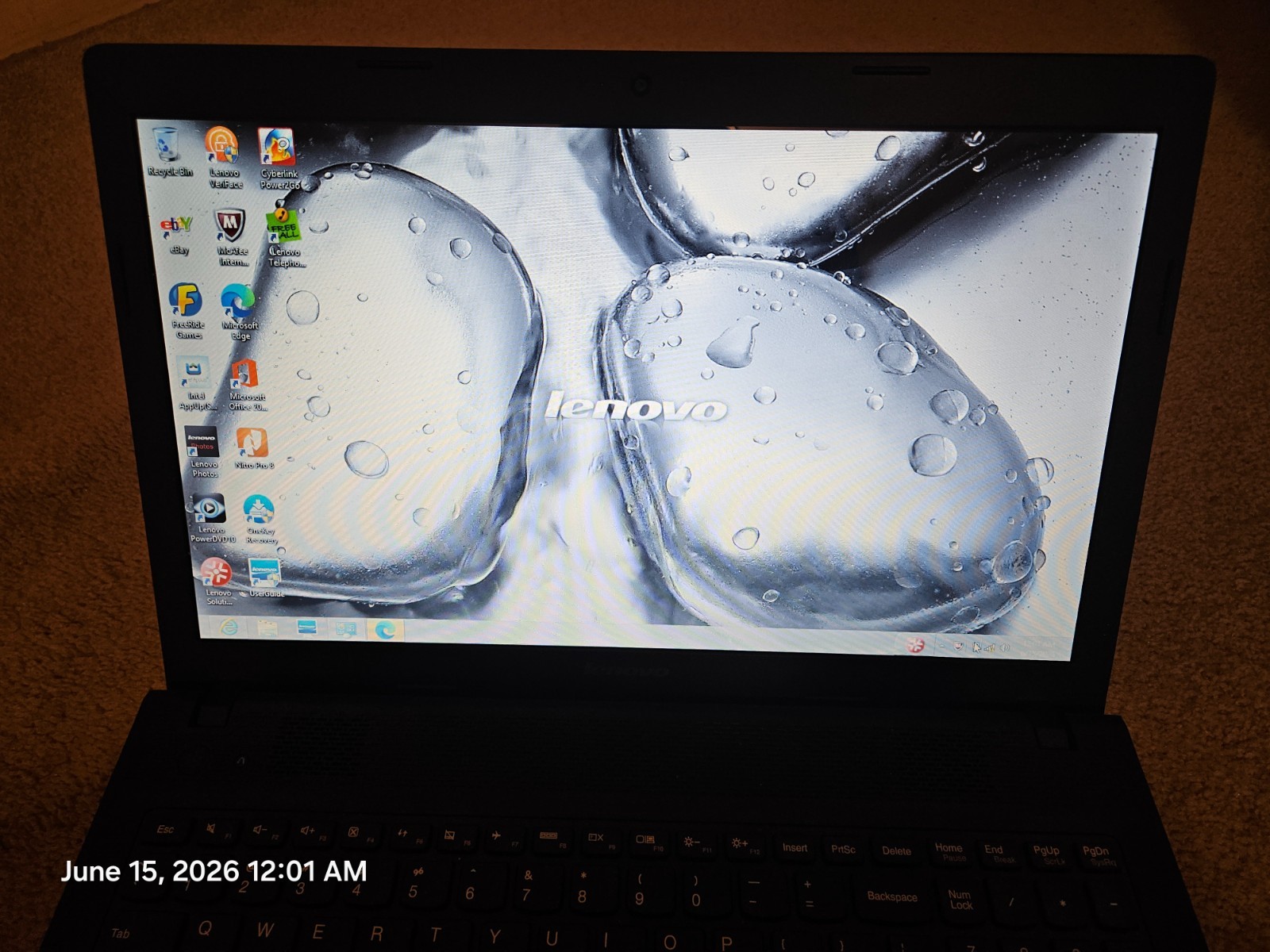 Lenovo G505-20240 AMD E1-2100 @ 1.0GHz, 4GB 320GB HDD, DVDRW, 15.6″ Windows 8