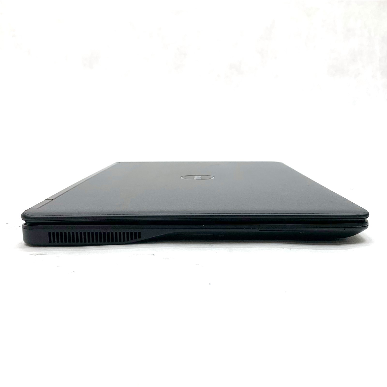 Dell Latitude E7450 14″ FHD Intel Core i5-5300U 2.30GHz 8GB 256GB SSD Windows 10