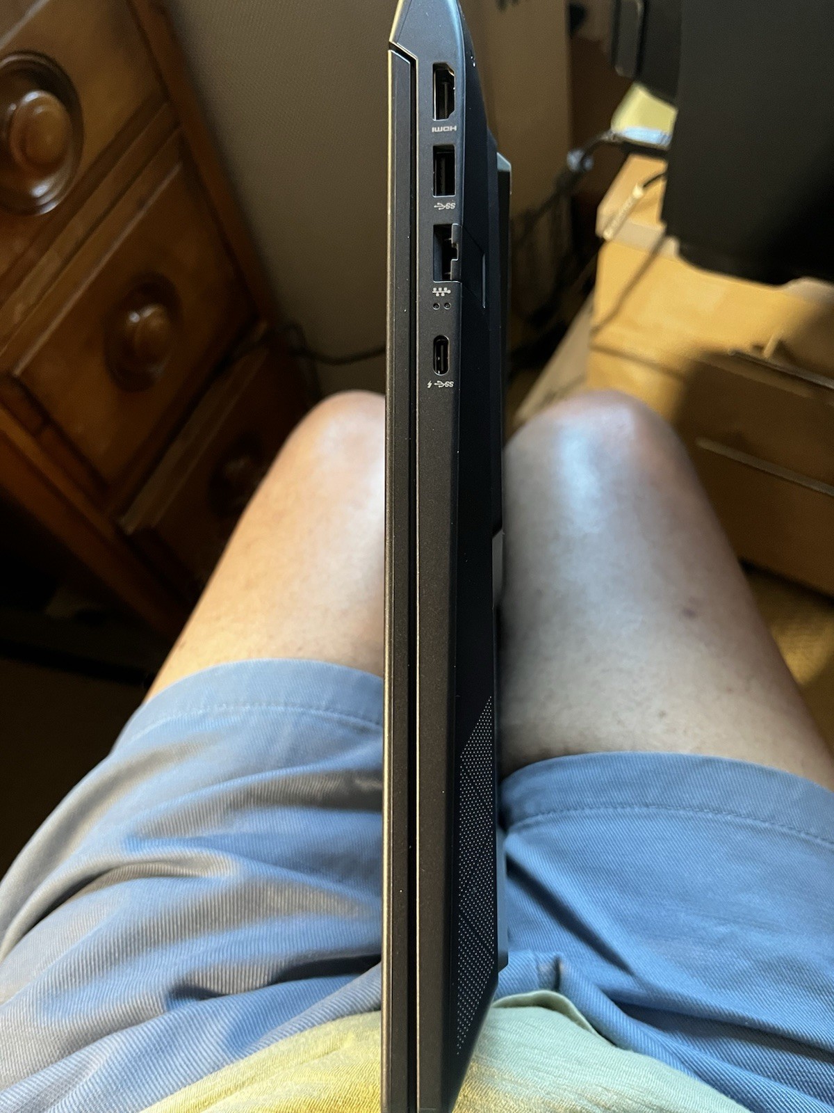 HP Pavilion Gaming Laptop 15-fb0121nr| Windows 11 Home| 8 GB with charger