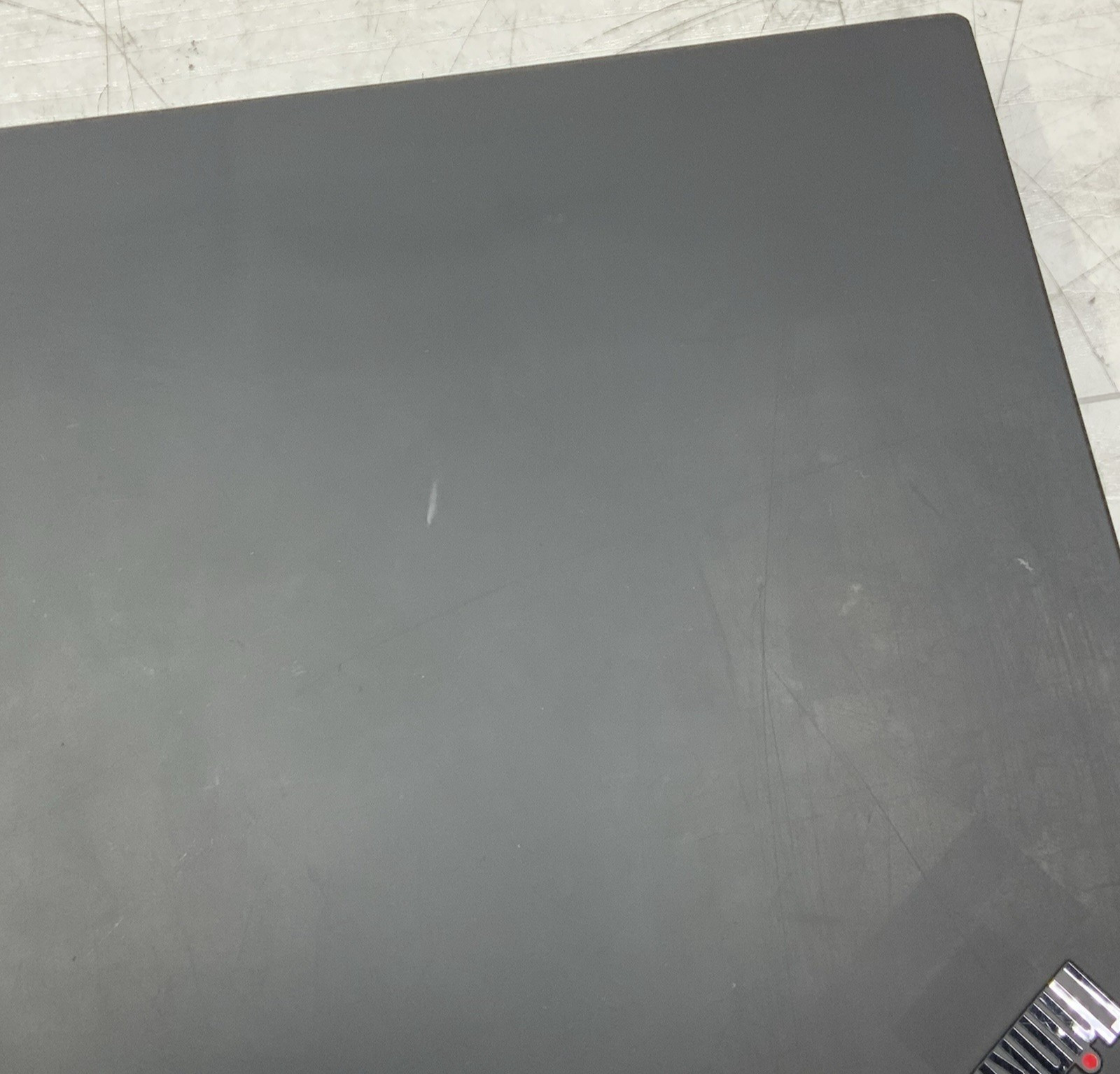 Lenovo ThinkPad P1 Gen 2 Intel Core i7-9850H 16GB DDR4 512GB Quadro T1000 W10P