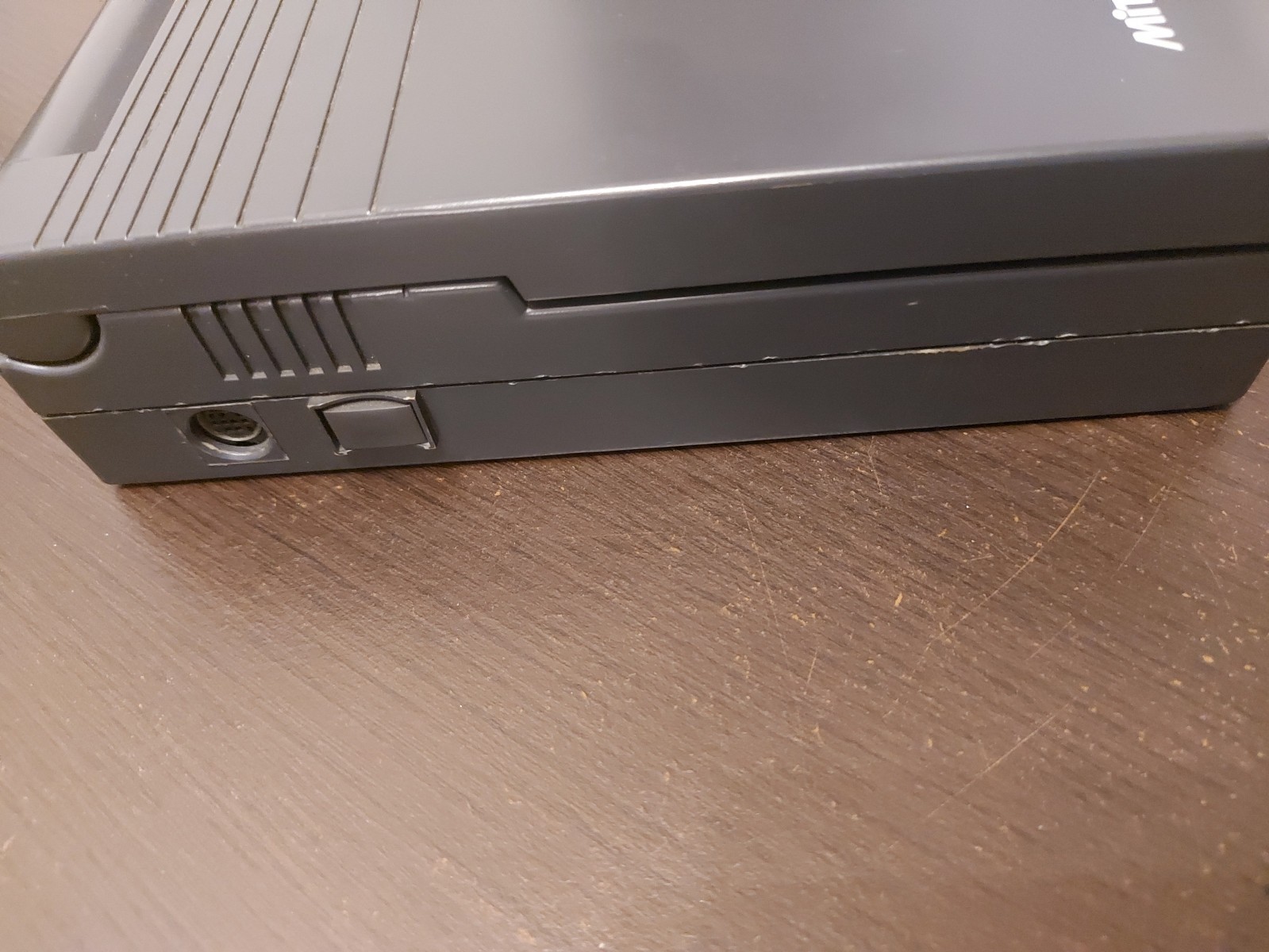Extreme Rare Mitac 3025D Laptop with Intel 386SX (Released 1991)