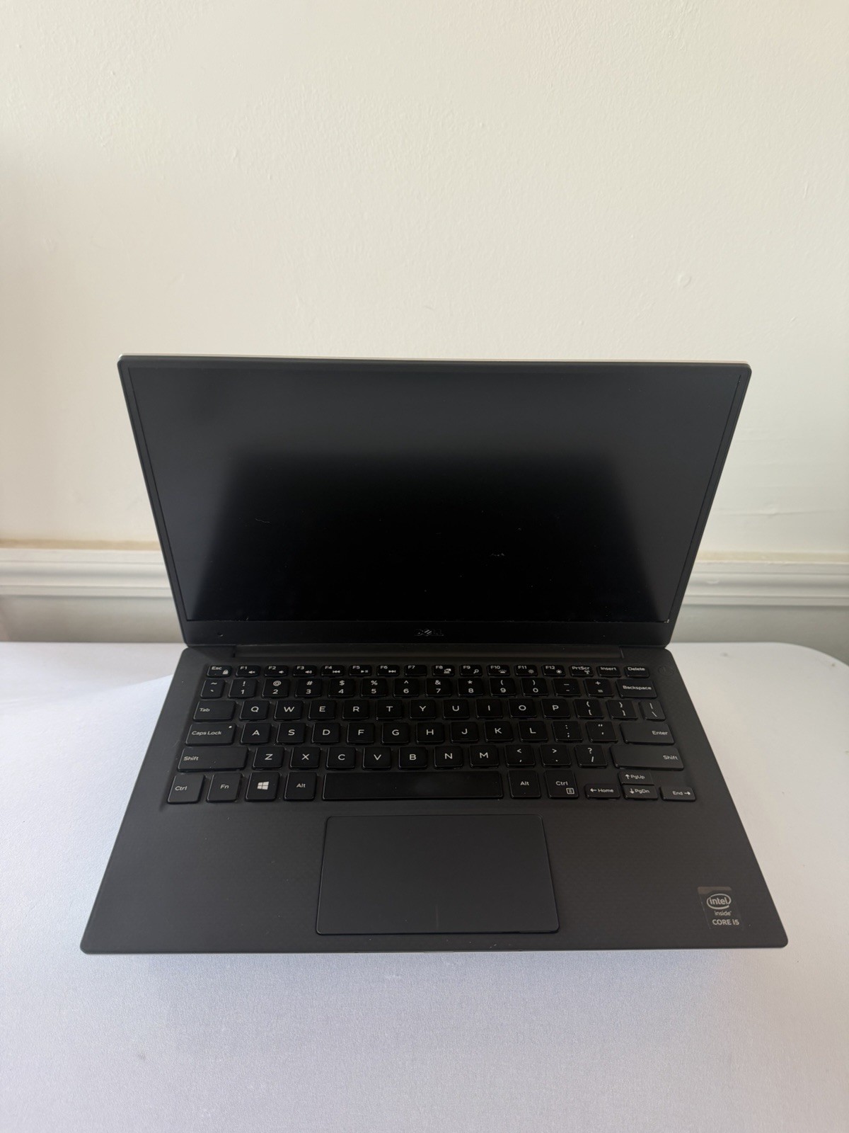 Dell XPS 13-9343 Laptop – Good Screen – Intel i5-5200U – RAM 8 GB – Read Des