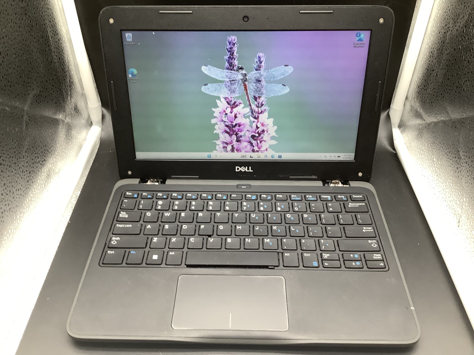Dell Latitude 3190 11.6″ Pentium Silver N5030 @ 1.7GHz 4GB RAM 128GB SSD Read