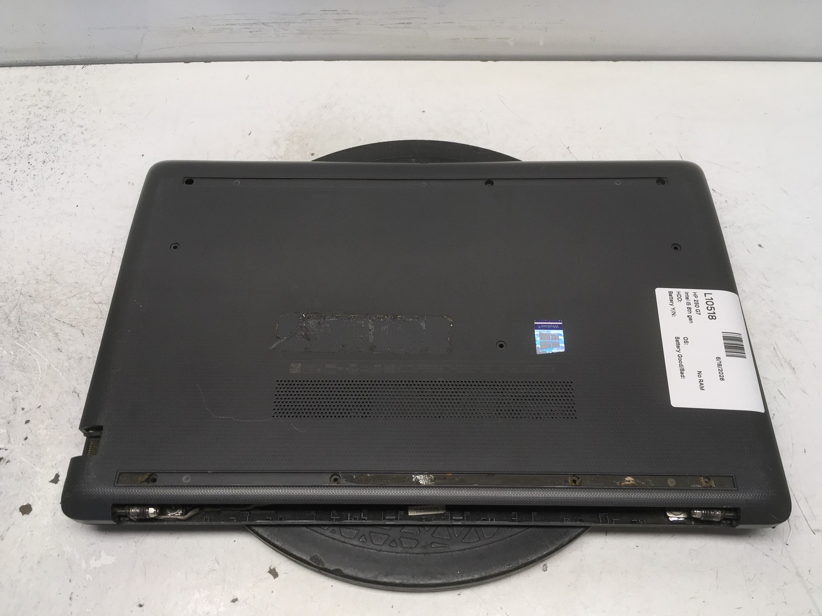 HP 250 G7 Intel i5 8th gen No RAM NO HDD No Batt