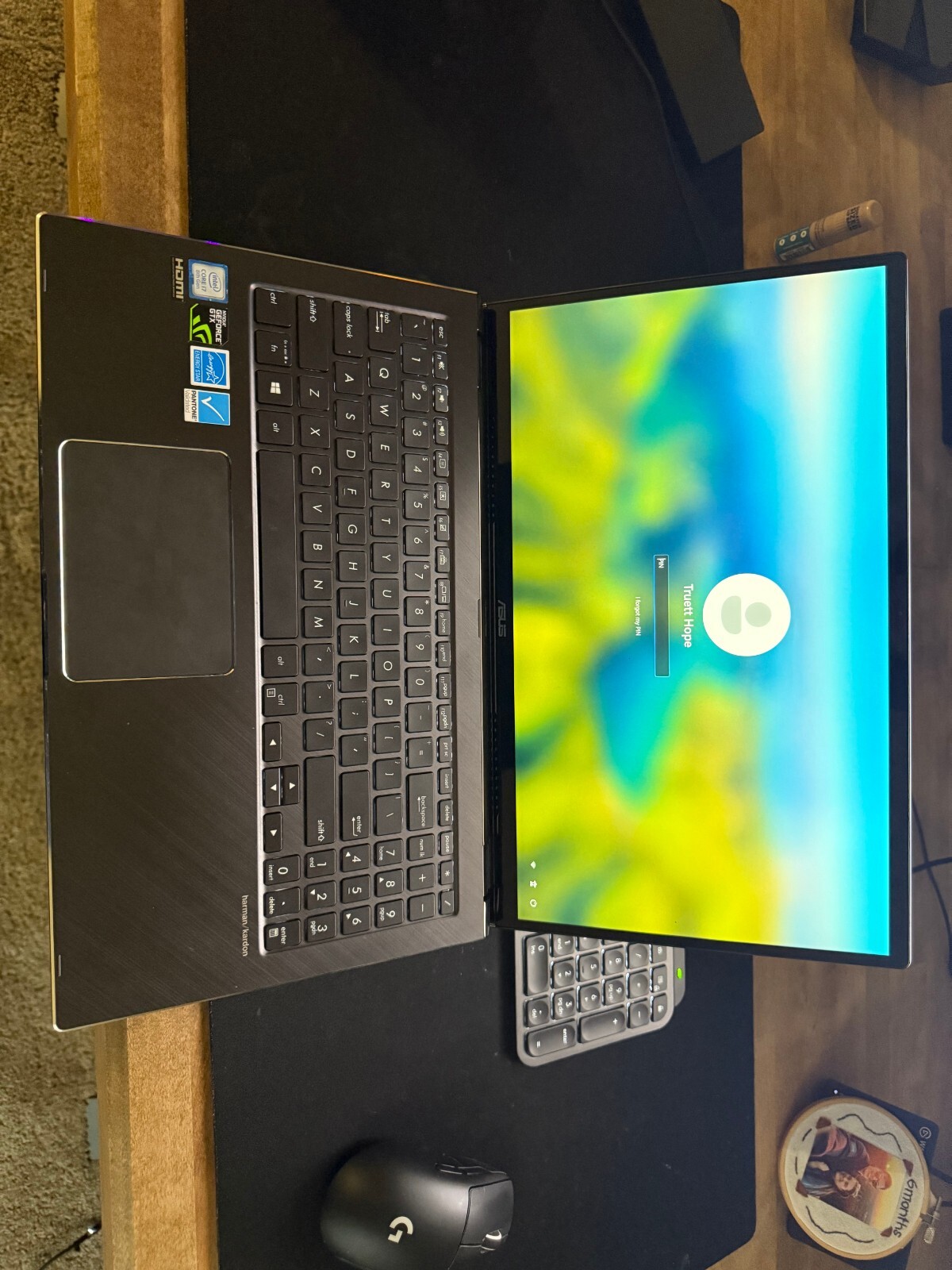 ASUS ZENBOOK TOUCH SCREEN Q536FD i7 8565U 16GB RAM 256GB SSD & 2TB Sata