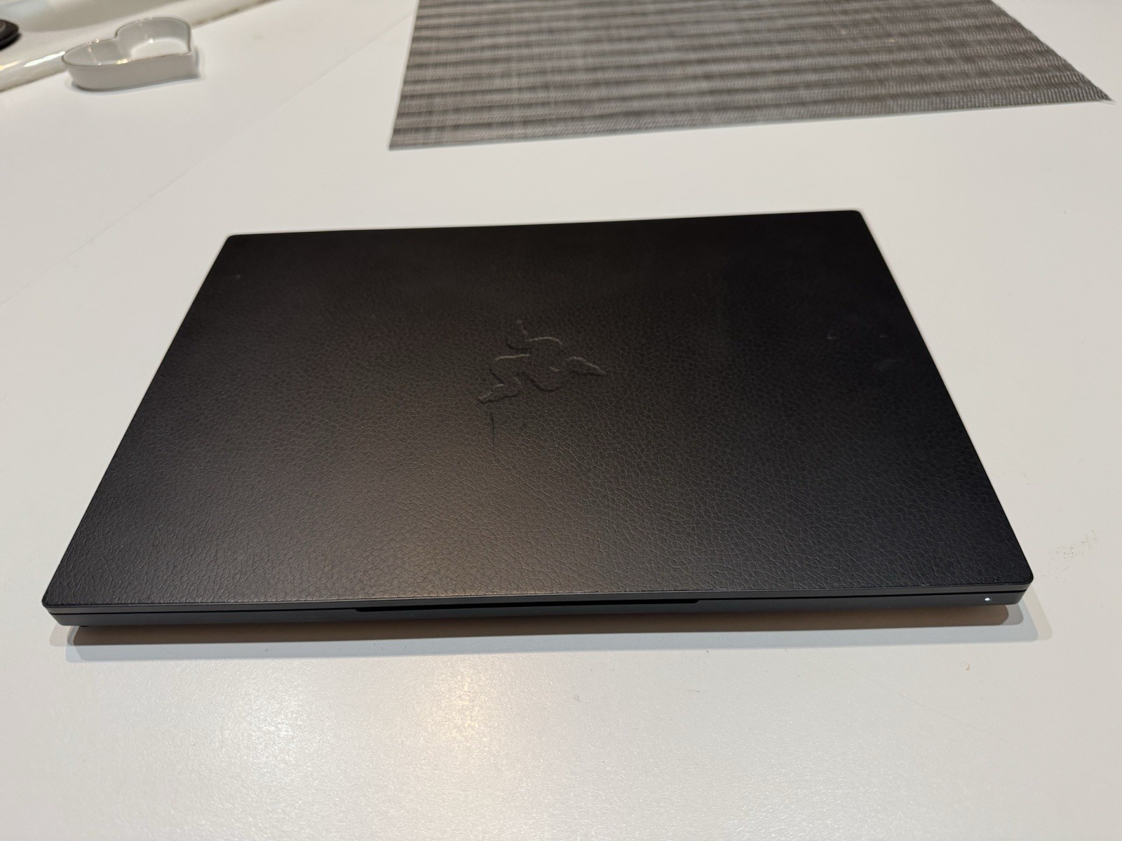 Razer Blade 14 14in Ryzen 9 5900HX RTX 3070 16GB 1TB SSD Win11