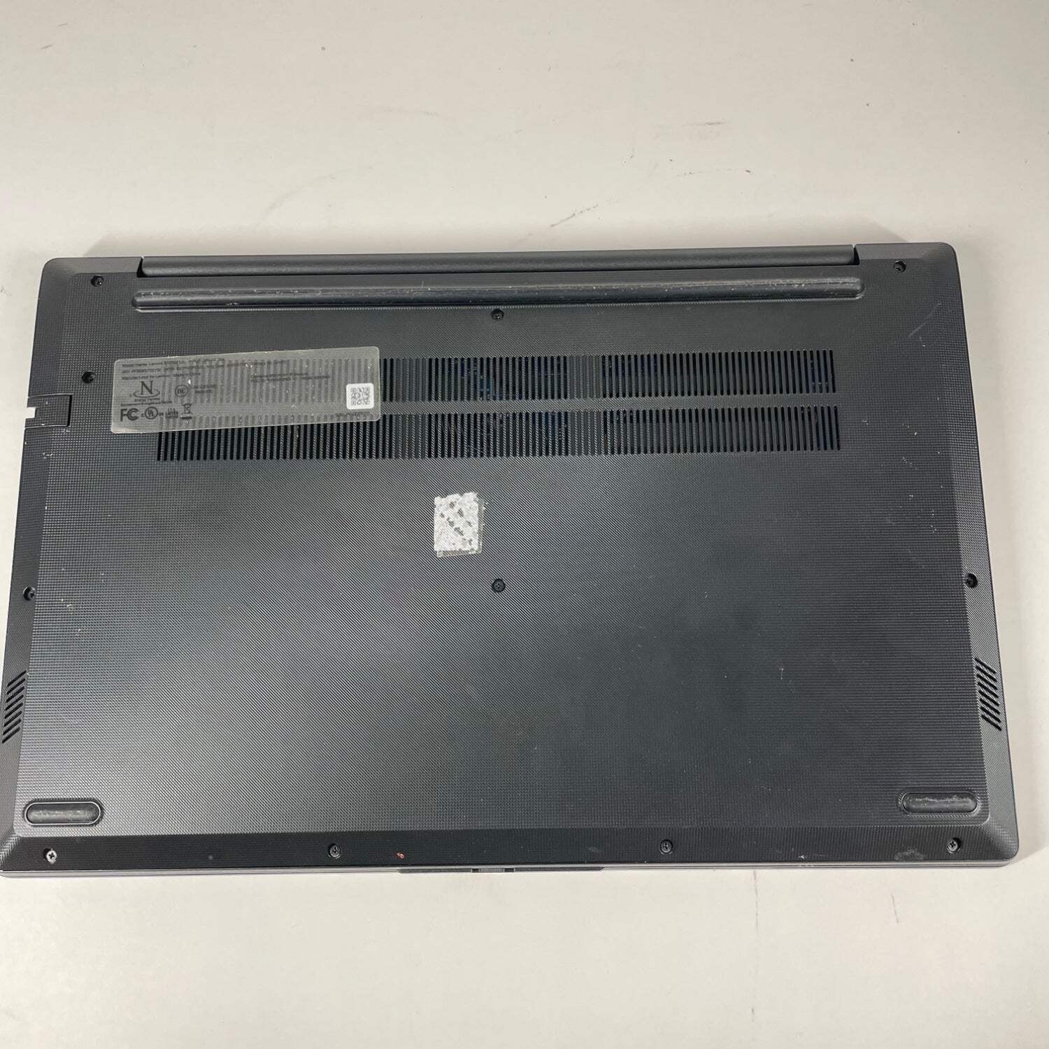 Broken Lenovo V15 G2 14″ Celeron N4500 1.1GHz 8GB RAM 128GB SSD Track Pad Broken