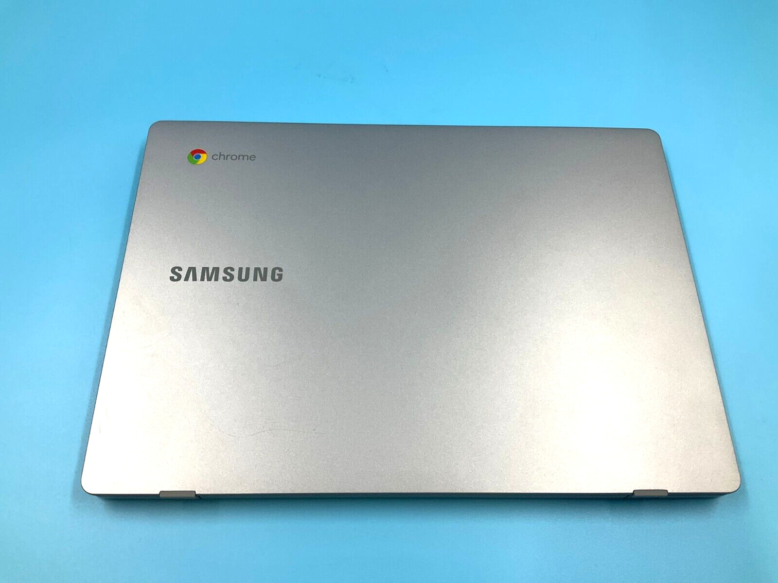Samsung Chromebook 4 N4020 4GB 32GB 11.6W (Satin Gray) XE310XBA-KA1US (READ)!!!!