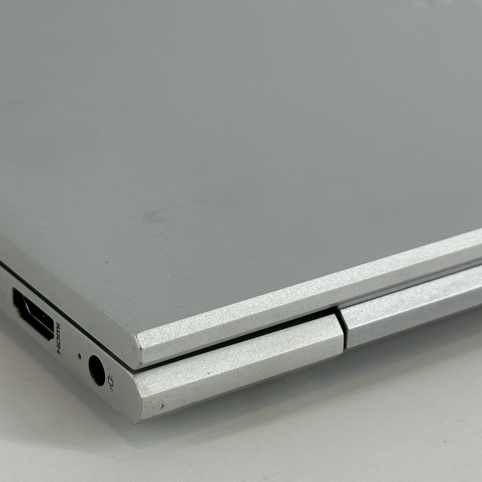 HP Elitebook 840 G8 14 Silver FHD i7-1165G7 2.80GHz 16GB 256GB SSD Good
