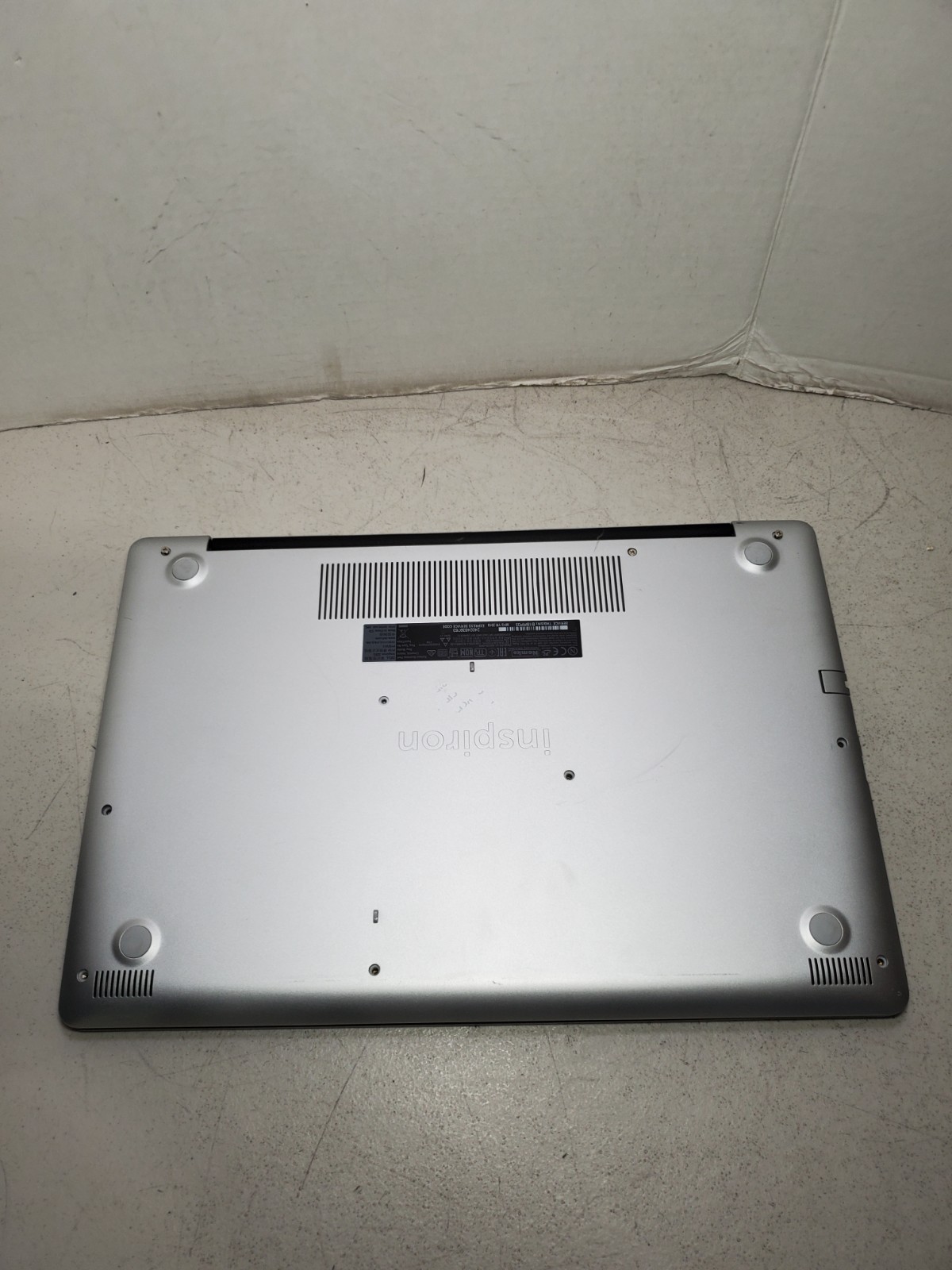 DELL INSPIRON 3593 CORE I5-1035G1 1.00GHz 8GB RAM No HDD/SSD/OS! #69