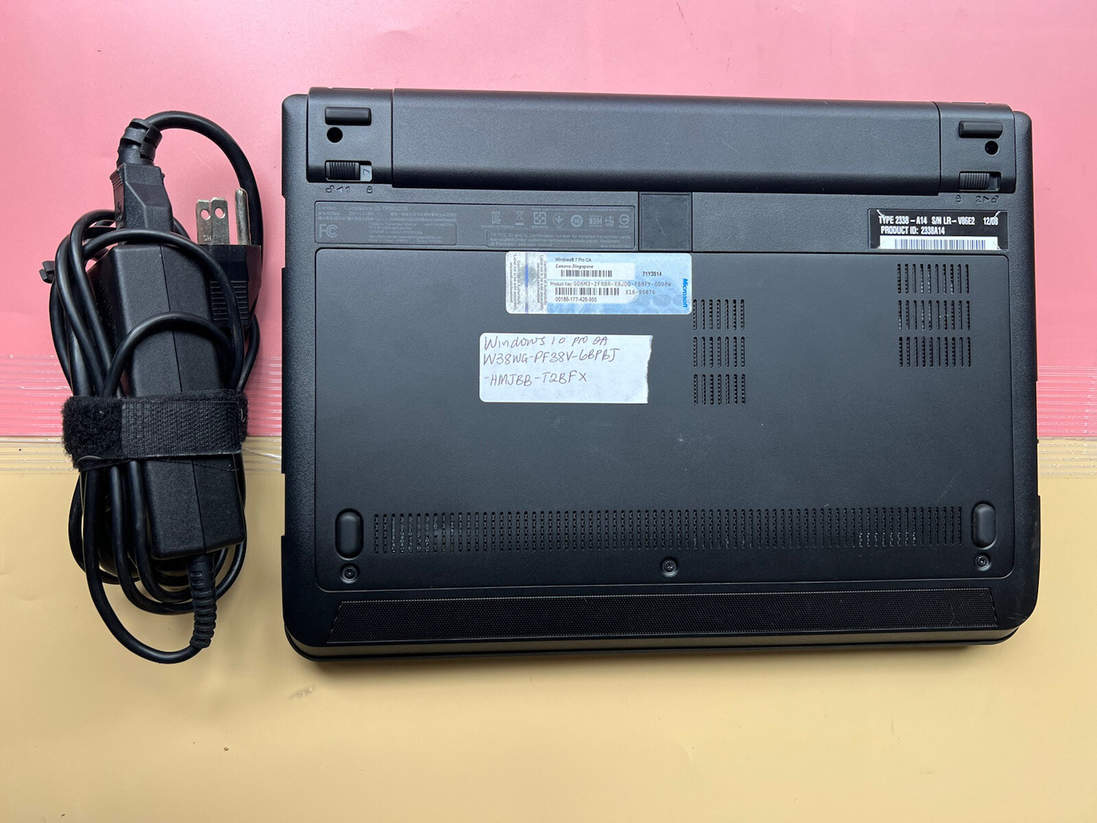 LENOVO THINKPAD x130e Intel Celeron 4GB RAM 320GB HDD WIFI WEBCAM HDMI BLUETOOTH