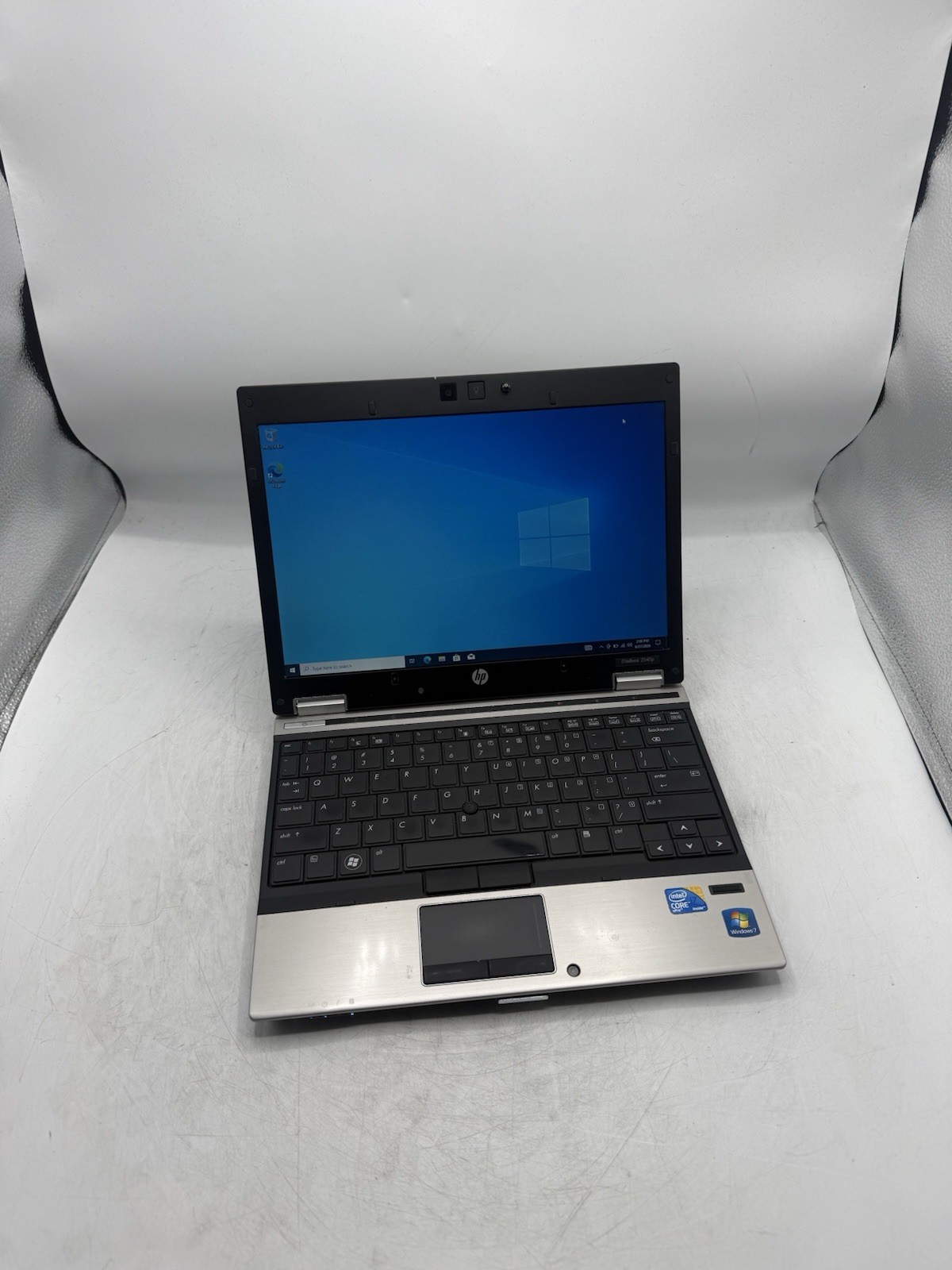 HP EliteBook 2540P 12″ i7-L640 2.13GHz 8GB RAM 250GB HDD Win10P READ