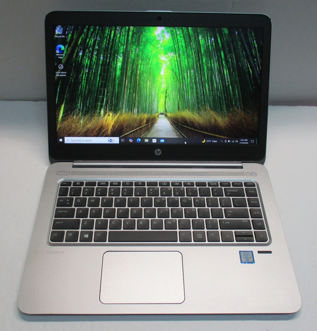 HP Elitebook Folio 1040 G3 14″ i7-6600U 2.6GHz 8GB RAM 256 GB SSD/ W10 Pro