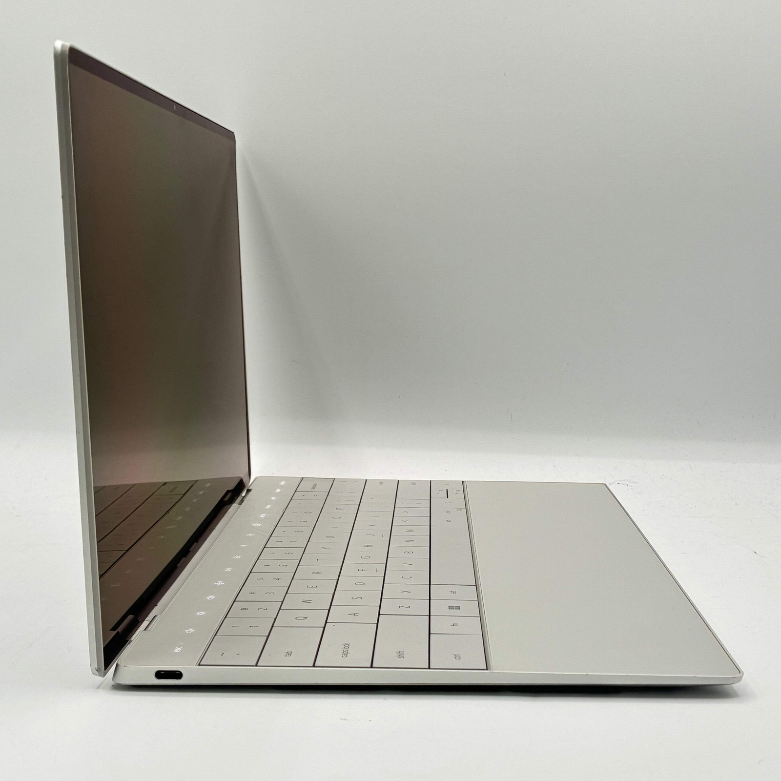 Dell XPS 13 Plus 9320 13in i7 16GB 512GB Black Broken LCD Cracked Keyboard
