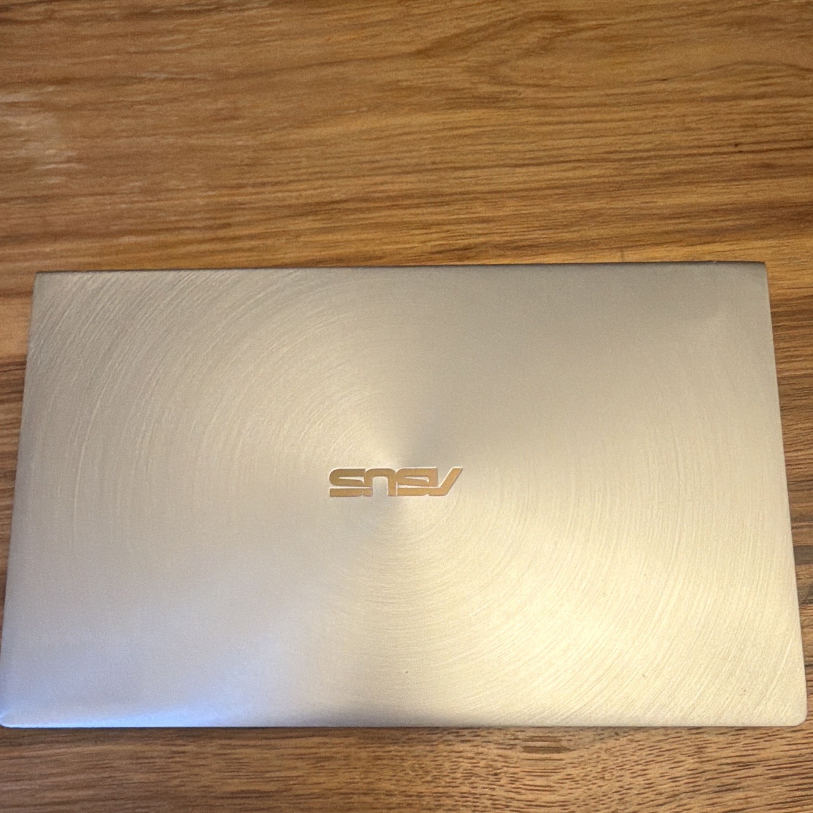 ASUS ZenBook UX434FAW i7-10810U 32GB RAM 256GB SSD 14” Win10 Pro Tested