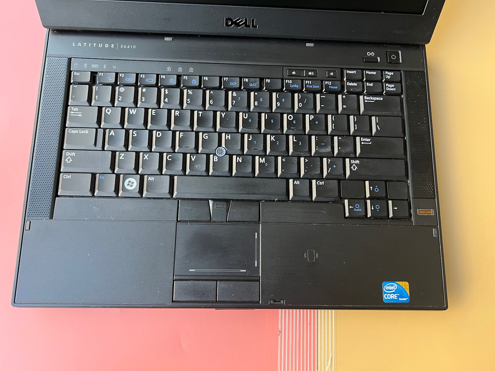 Dell Latitude E6410 Core i5 M520 2.40GHz 4GB RAM 750GB NVIDIA BLUETOOTH WEBCAM