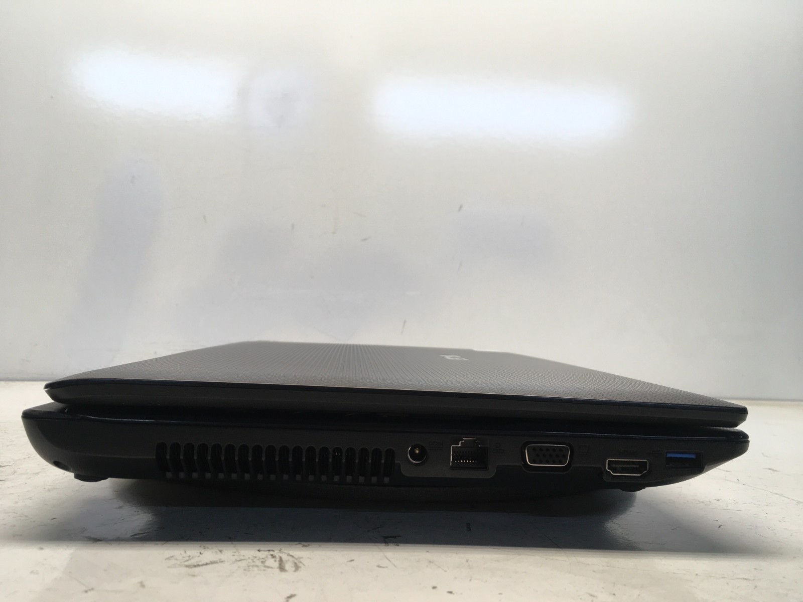 Asus X54C-MS91 Intel Pentium B960 2.2GHz 4 GB NO HDD
