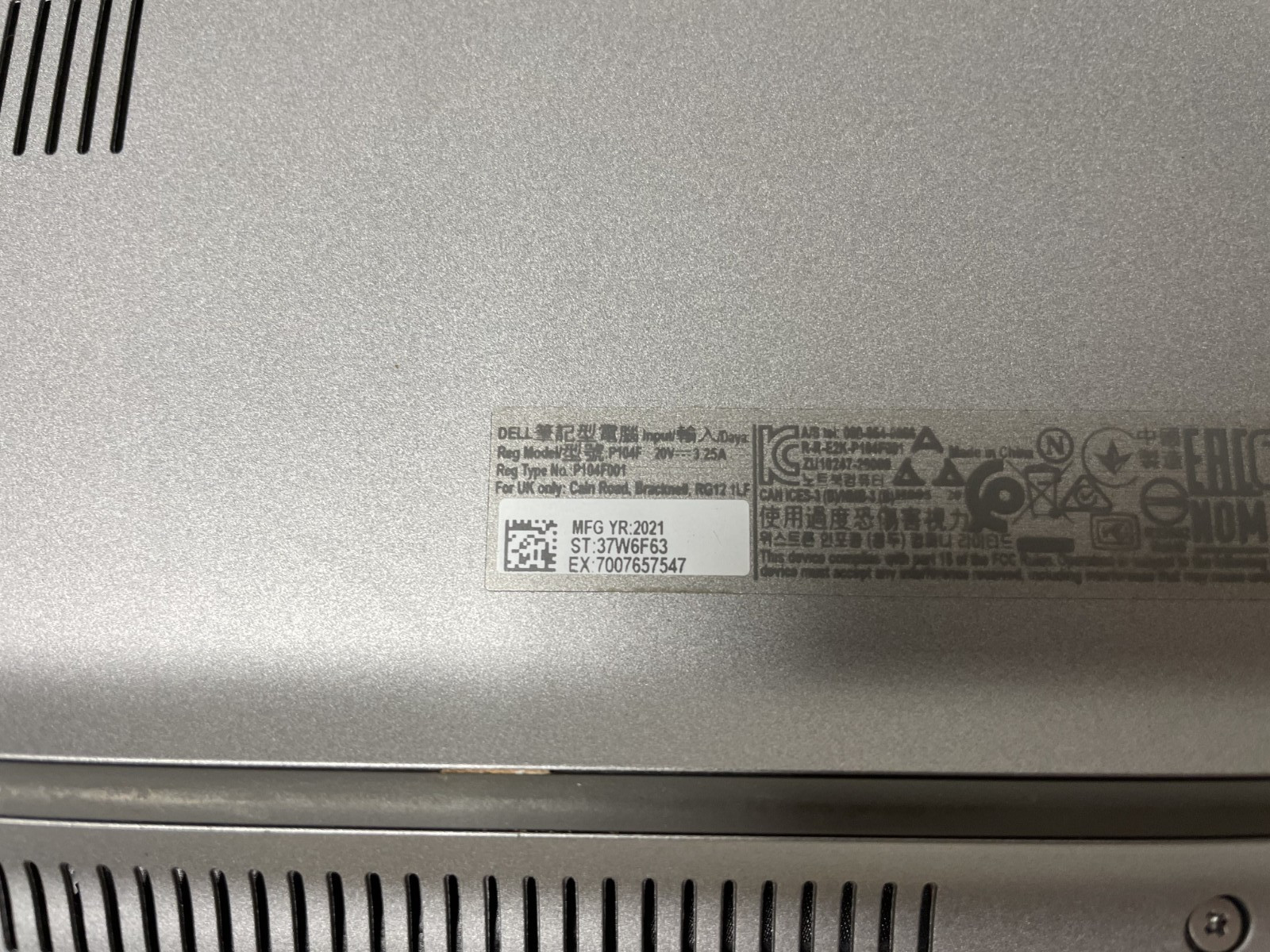 Dell Latitude 5520 15.6″ Intel i5-1145G7 8GB RAM No SSD Broken Screen Parts READ