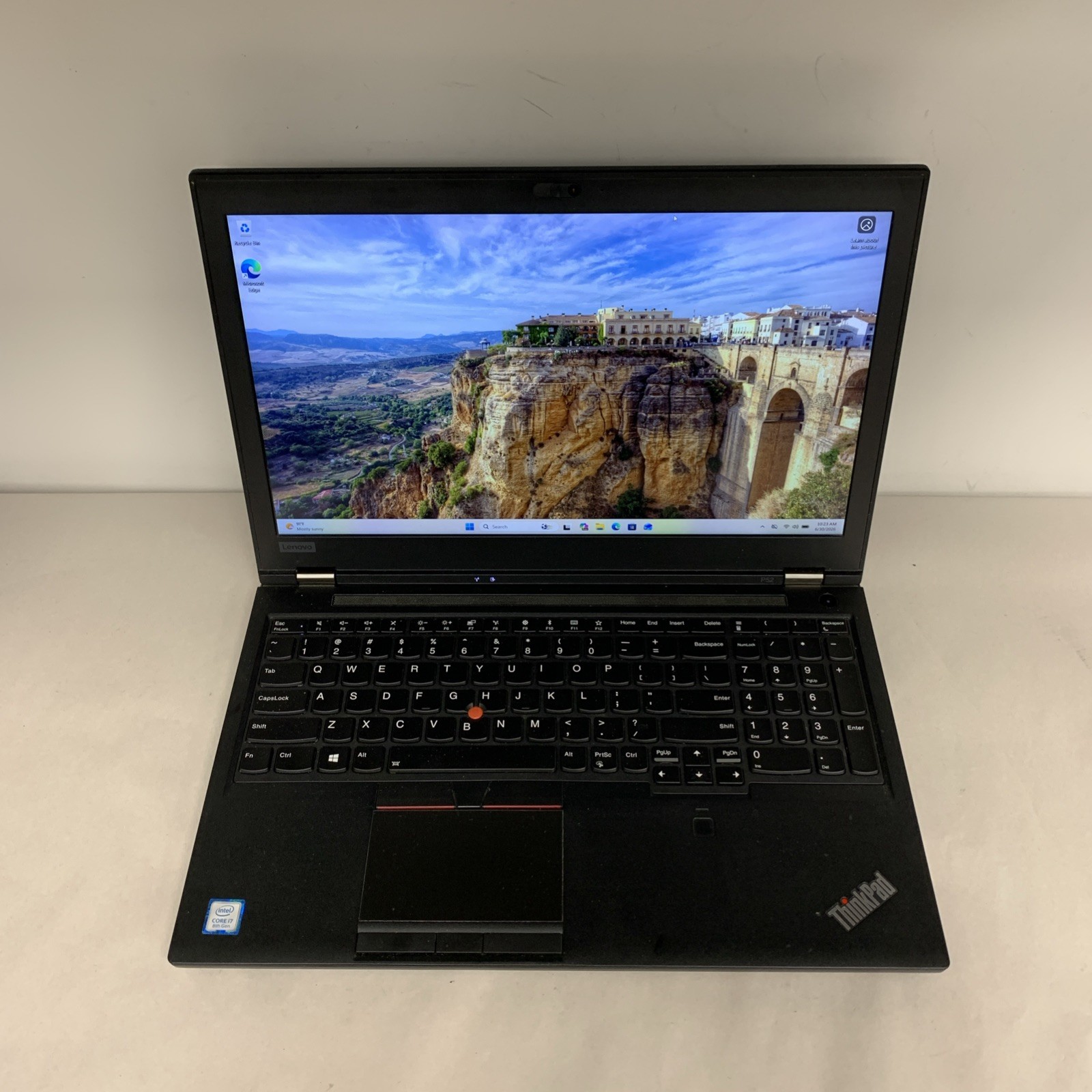 Lenovo ThinkPad P52 i7-8750H 16GB RAM 128GB SSD Win11 Pro NVIDIA Quadro P1000