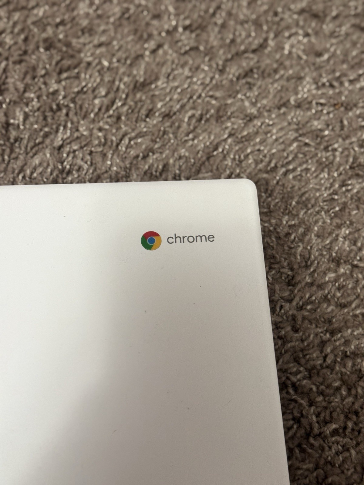 Lenovo Chromebook 11in MediaTek MT8173C White Laptop Chrome OS w/ Charger