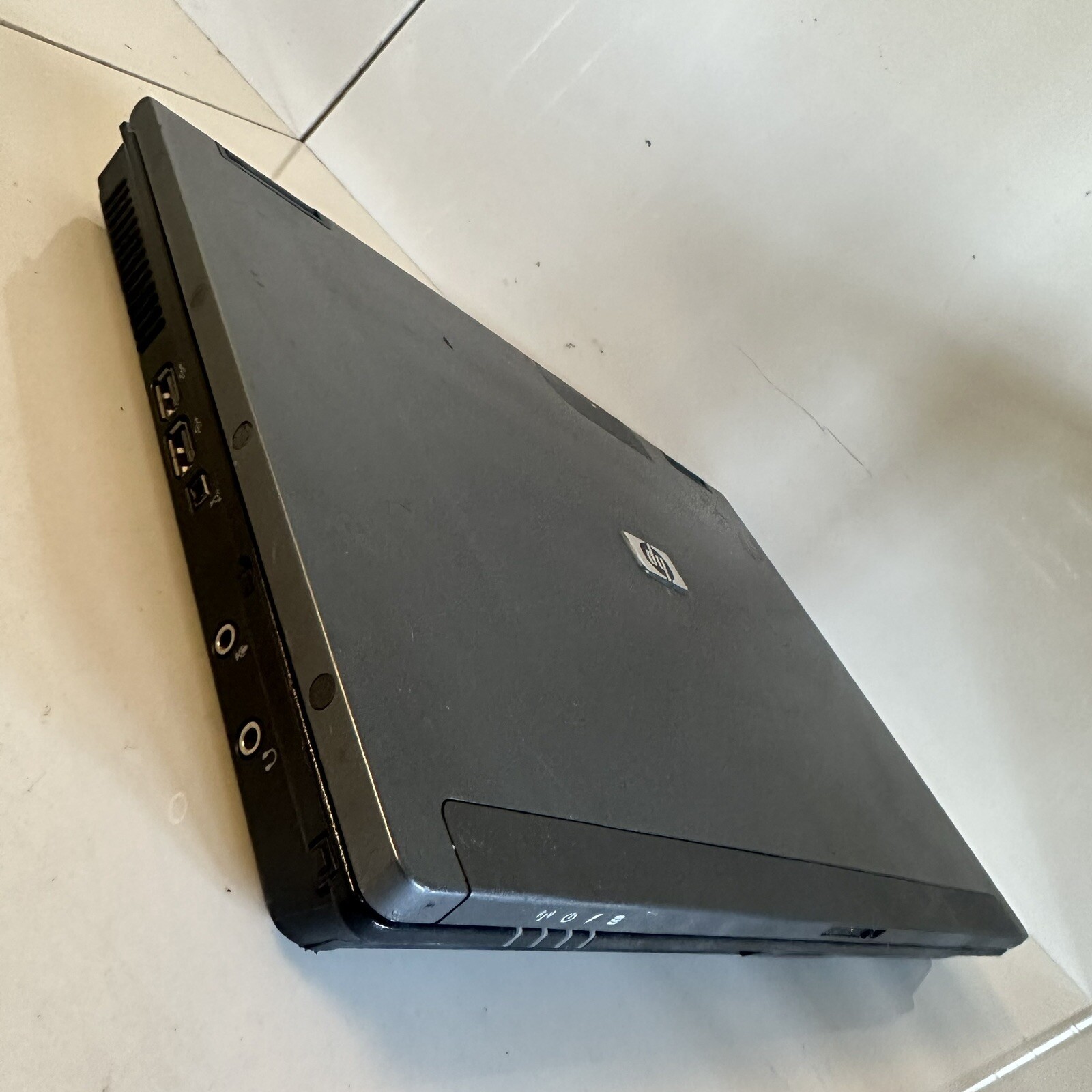 HP Compaq 6910p 14” Laptop 1GB RAM 80GB HDD Scraps/Salvage