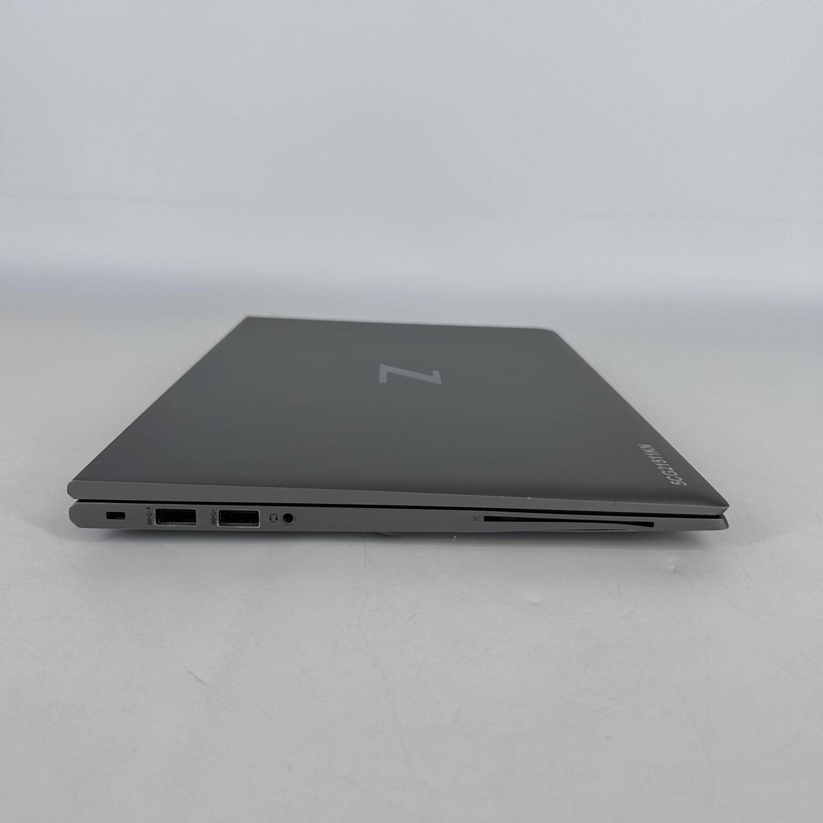 HP ZBook Firefly 14 G8 FHD i7-1185G7 3.00GHz 16GB 512GB SSD Quadro T500 Good