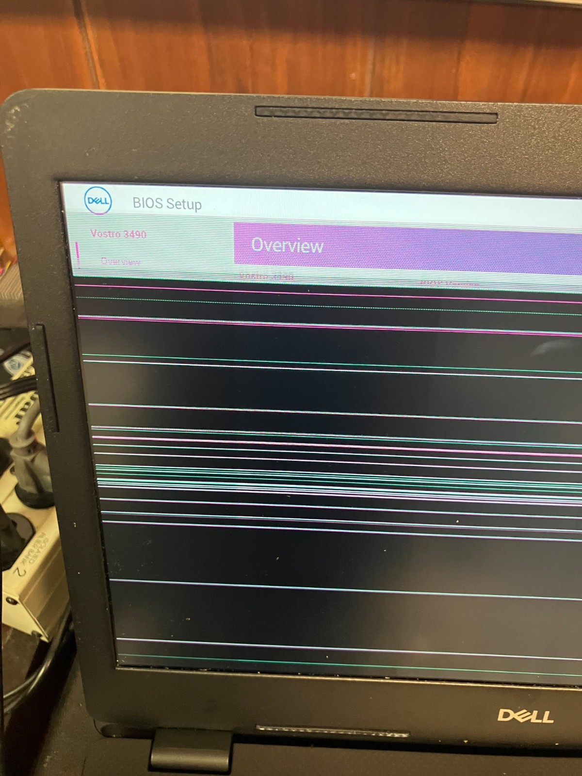 DELL VOSTRO 3490 INTEL CORE I5-10210U NO RAM NO HD screen broken For Parts