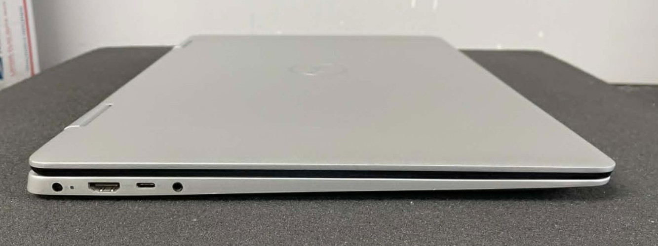 Dell Inspiron 7786 17″ – Core i7-8565U 1.8GHz 8GB RAM No HD/OS/Battery