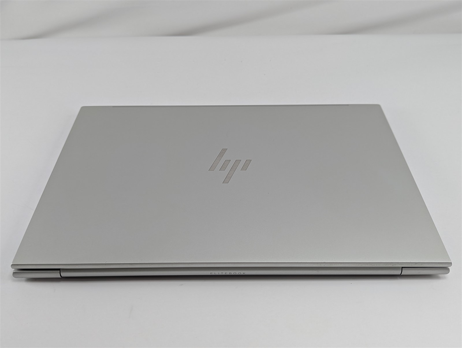 HP EliteBook 860 G9 2022 16” i5-1250P 1.7GHz 16GB RAM 512GB SSD FHD