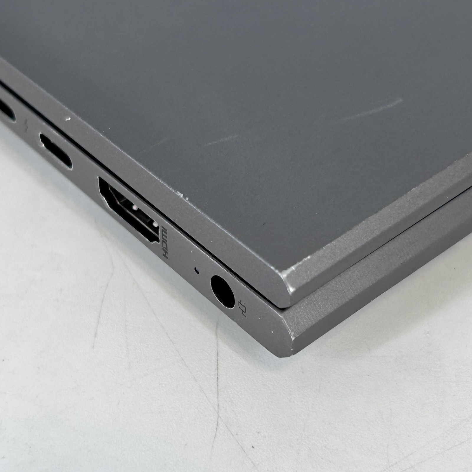 HP ZBook Firefly 14 G7 14 FHD i5-10210U 1.60GHz 16GB 256GB SSD Good