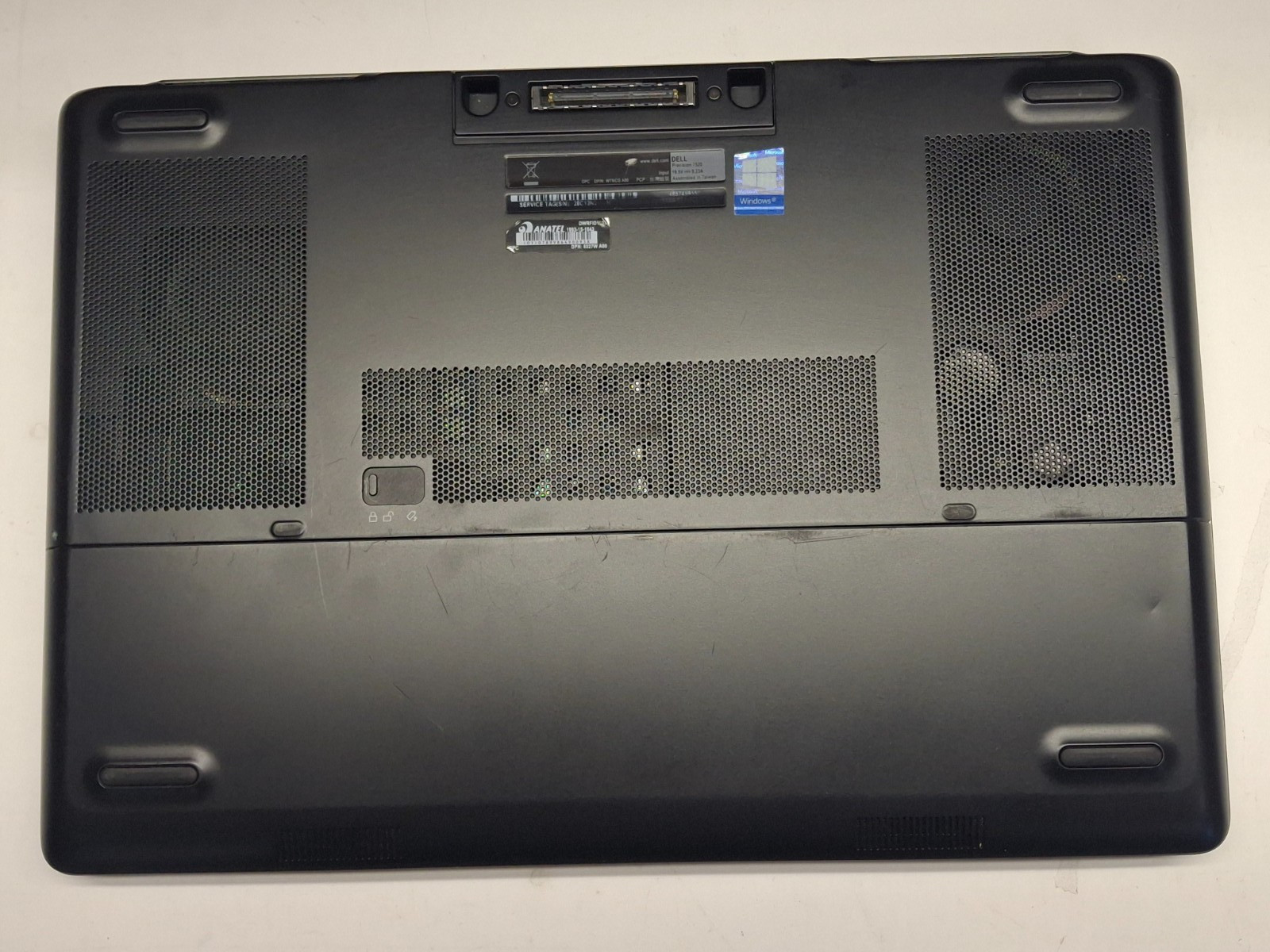 Dell Precision 7520 15.6″ FHD i7-7820HQ 2.90GHz 32GB 256GB SSD Quadro M2200
