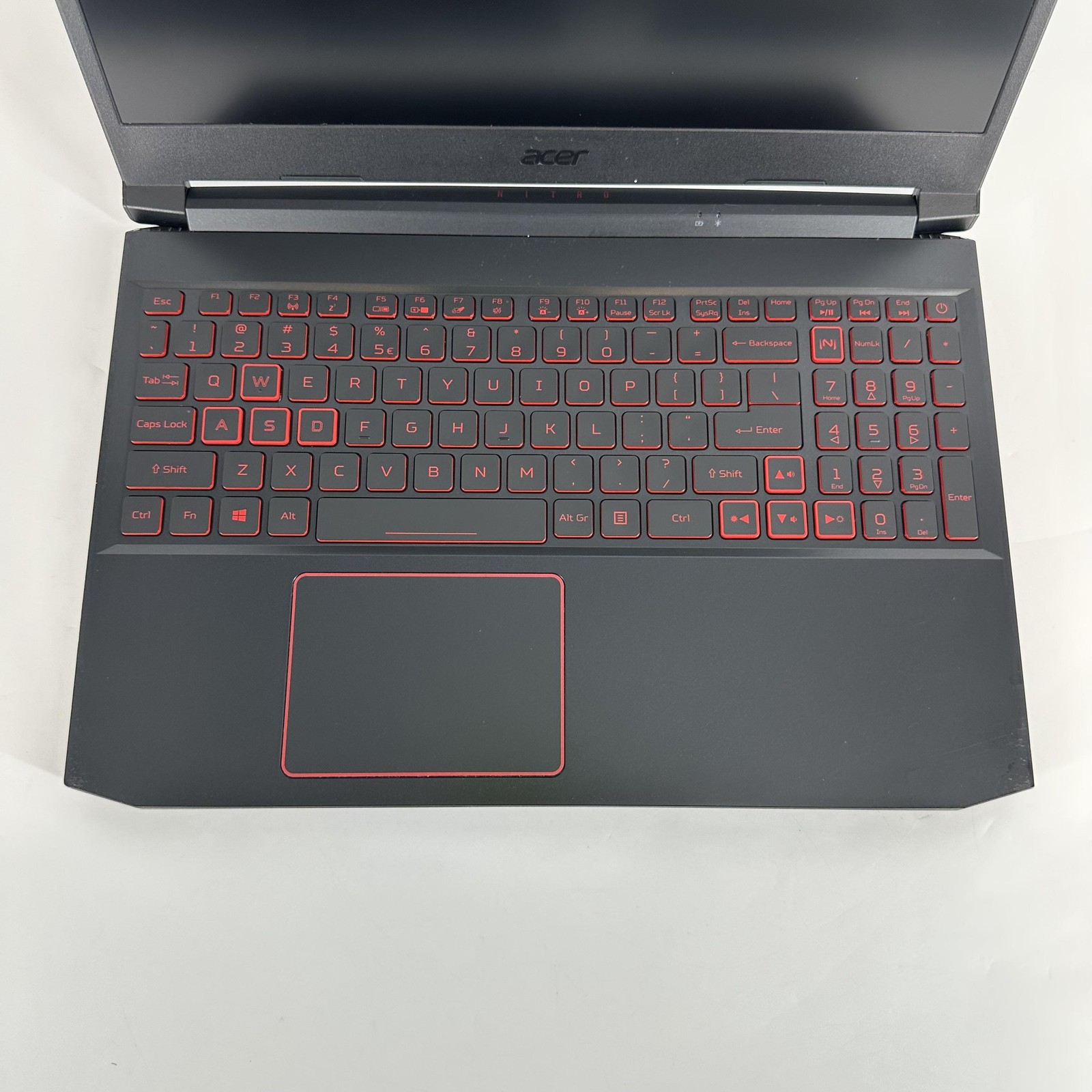 Acer Nitro 5 15.6 FHD i5-9300H 8GB 128GB SSD/1TB HDD GTX 1650 BAD ESC KEY