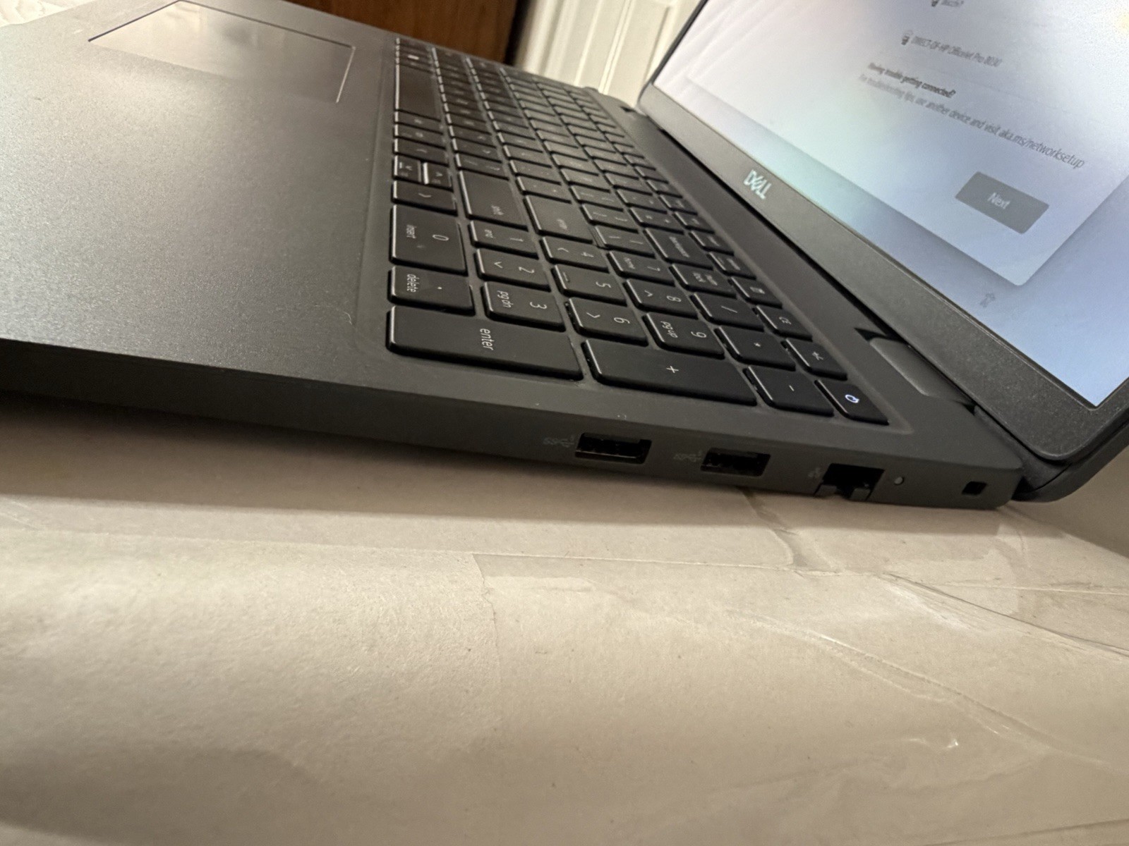 DELL Latitude 3540 15.6 HD, 256 GB HD, 16 GB RAM, i5, Windows 11 Pro