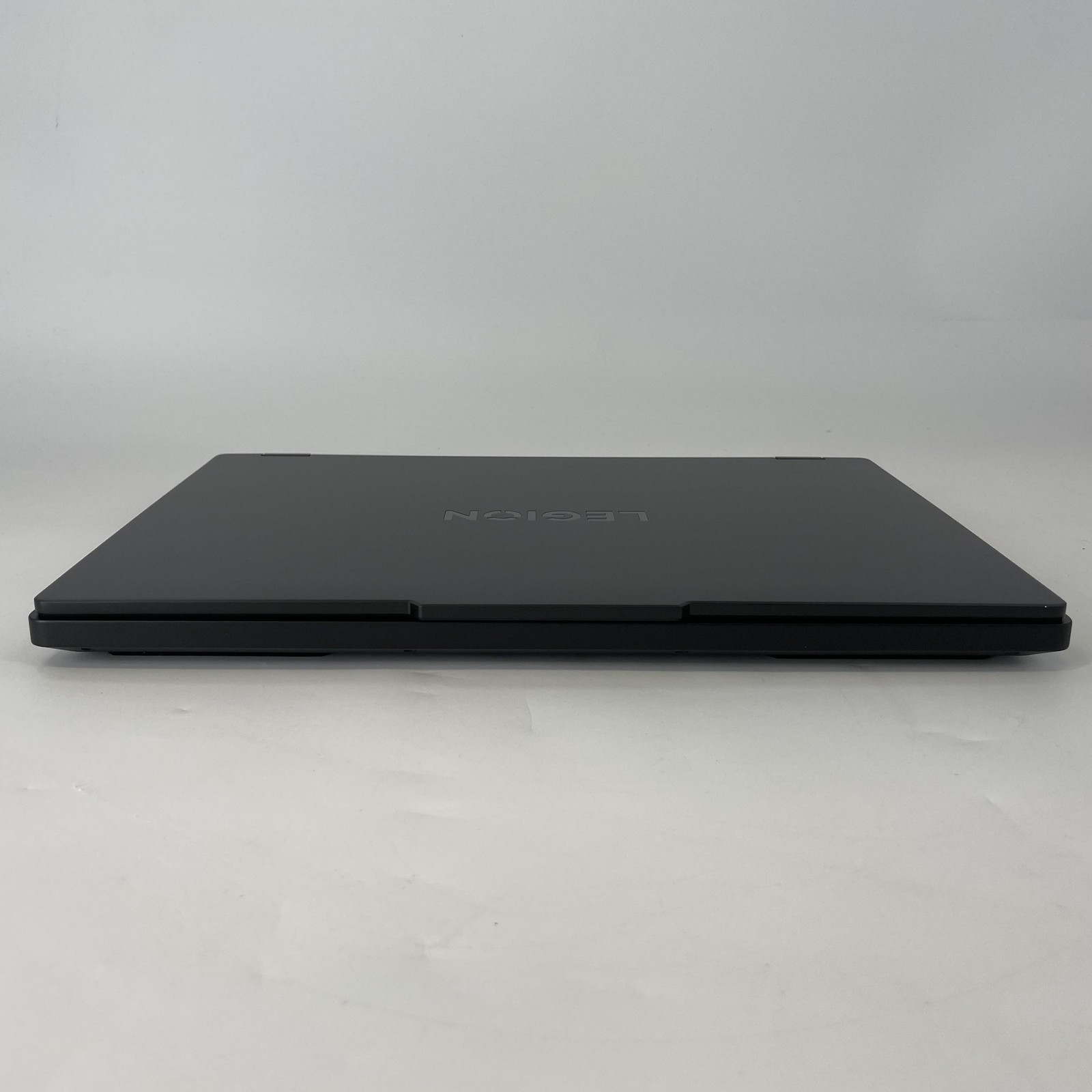Lenovo Legion Pro 5i Gen 10 16 165Hz QHD+ 2.4GHz Ultra 7 255HX 16GB 1TB RTX 5070