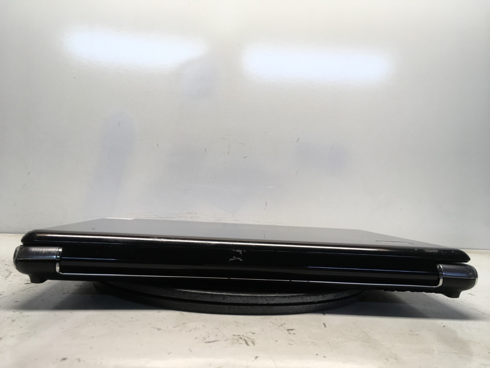 HP Pavilion DV7-1016NR Intel Core 2 Duo P7350 2GHz 512 MB NO HDD